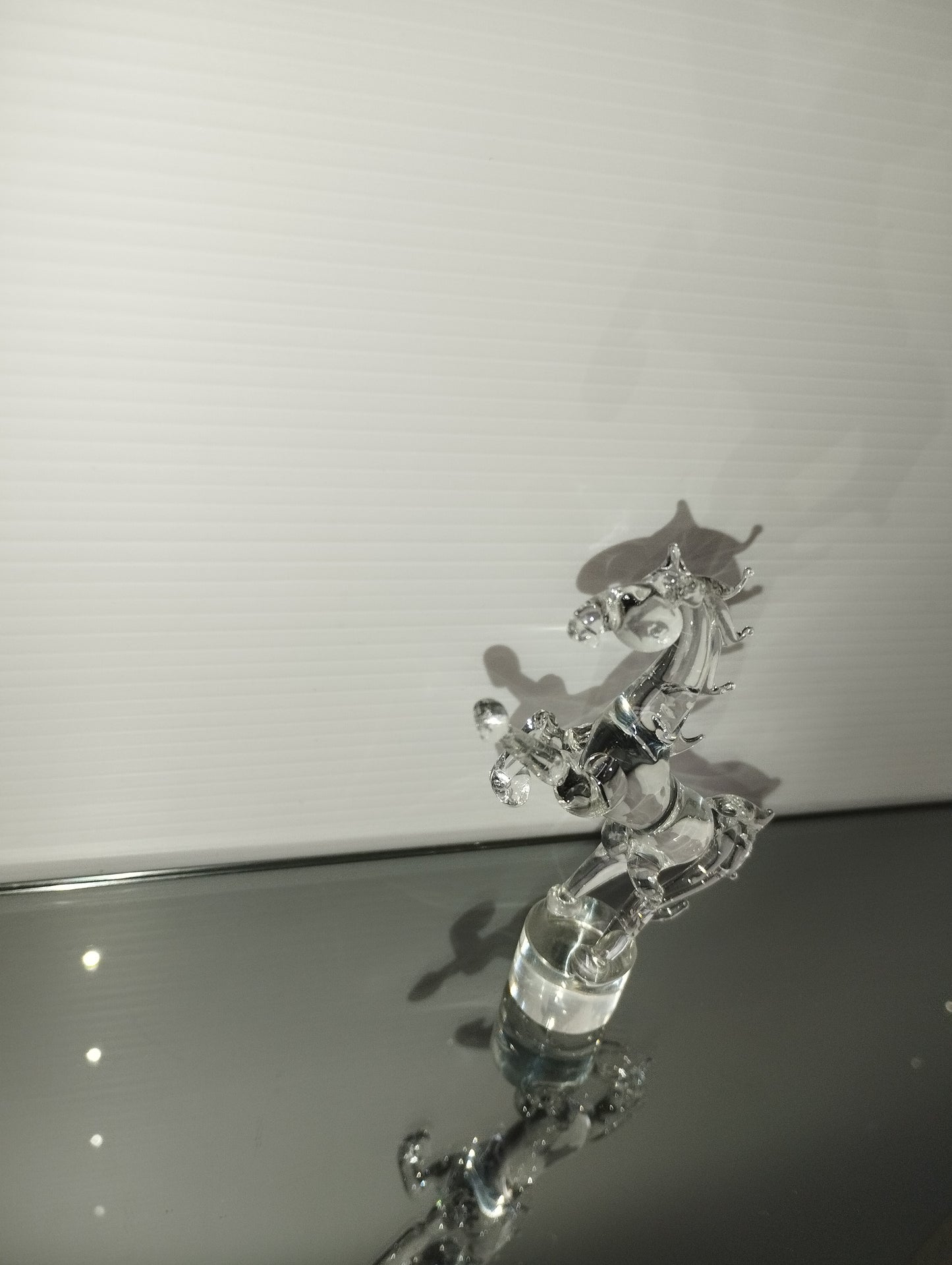 Piccola Scultura In Vetro Raffigurante Cavallo