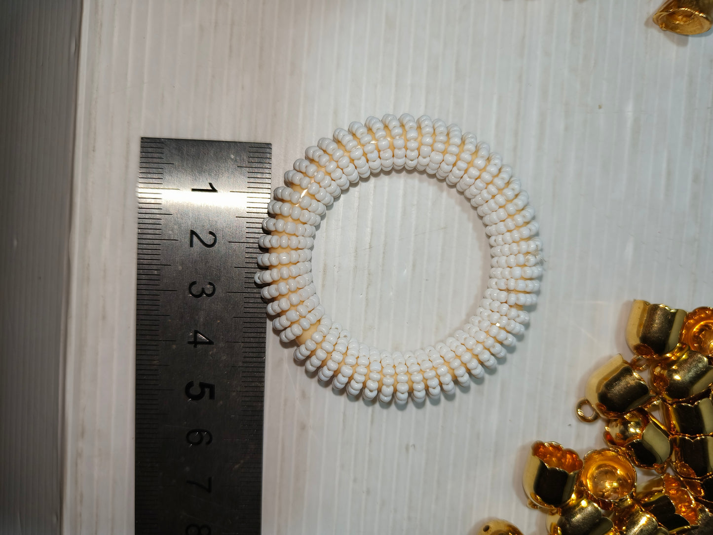 Lotto articoli merceria vintage in metallo, LEGGI