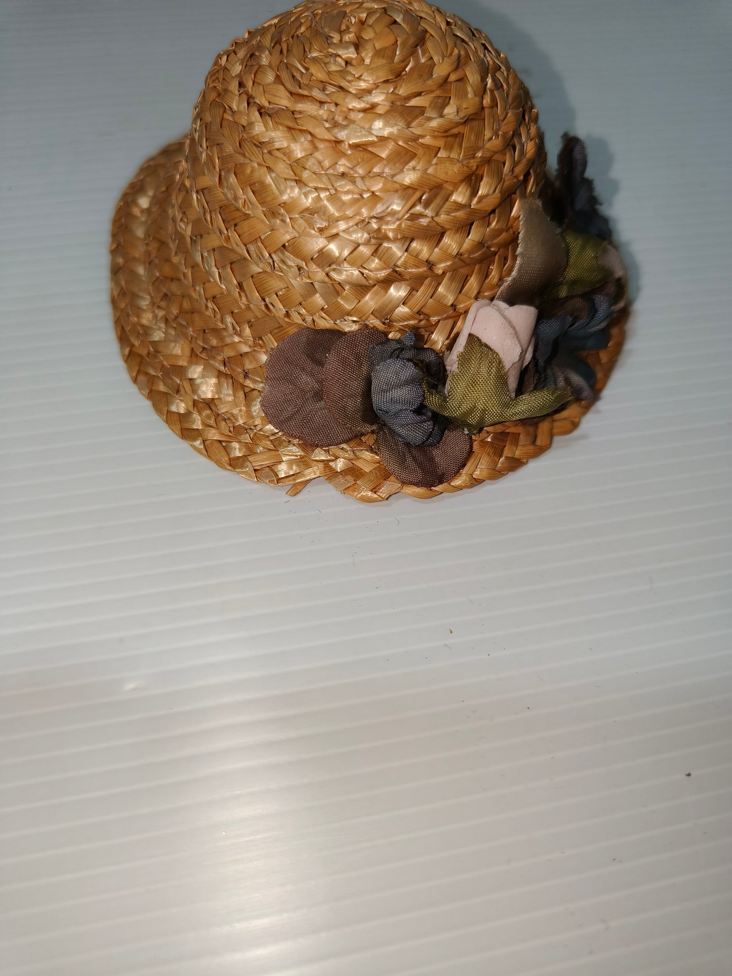 Cappelli in paglia per bambole vintage, LEGGI
