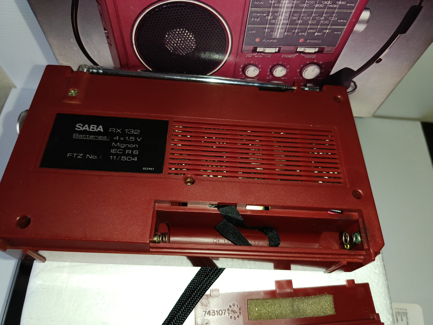 Radio Saba RX-132 3 Band