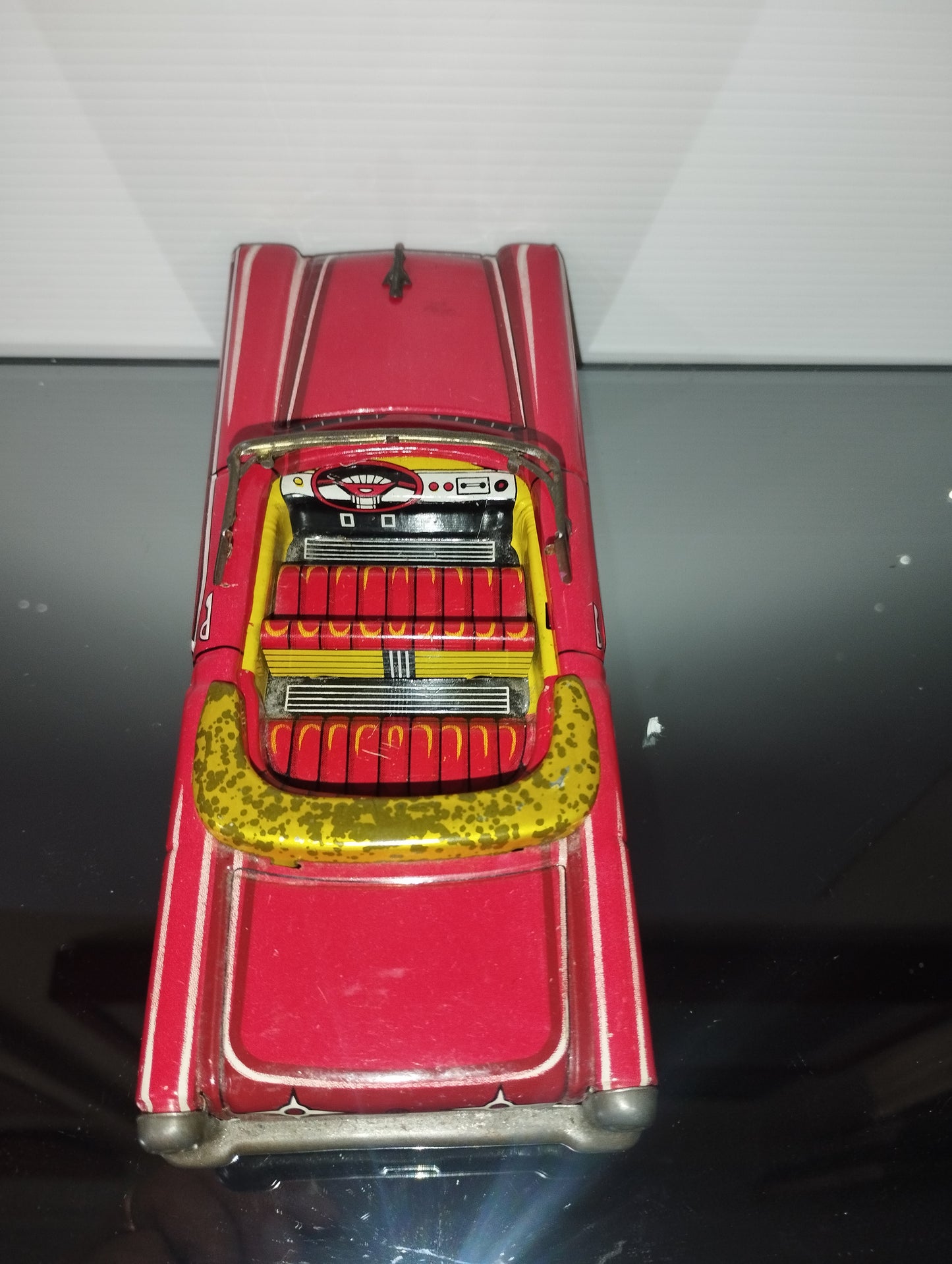 Oldsmobile Super 88  In Latta TN
Made in Japan
Anni 60