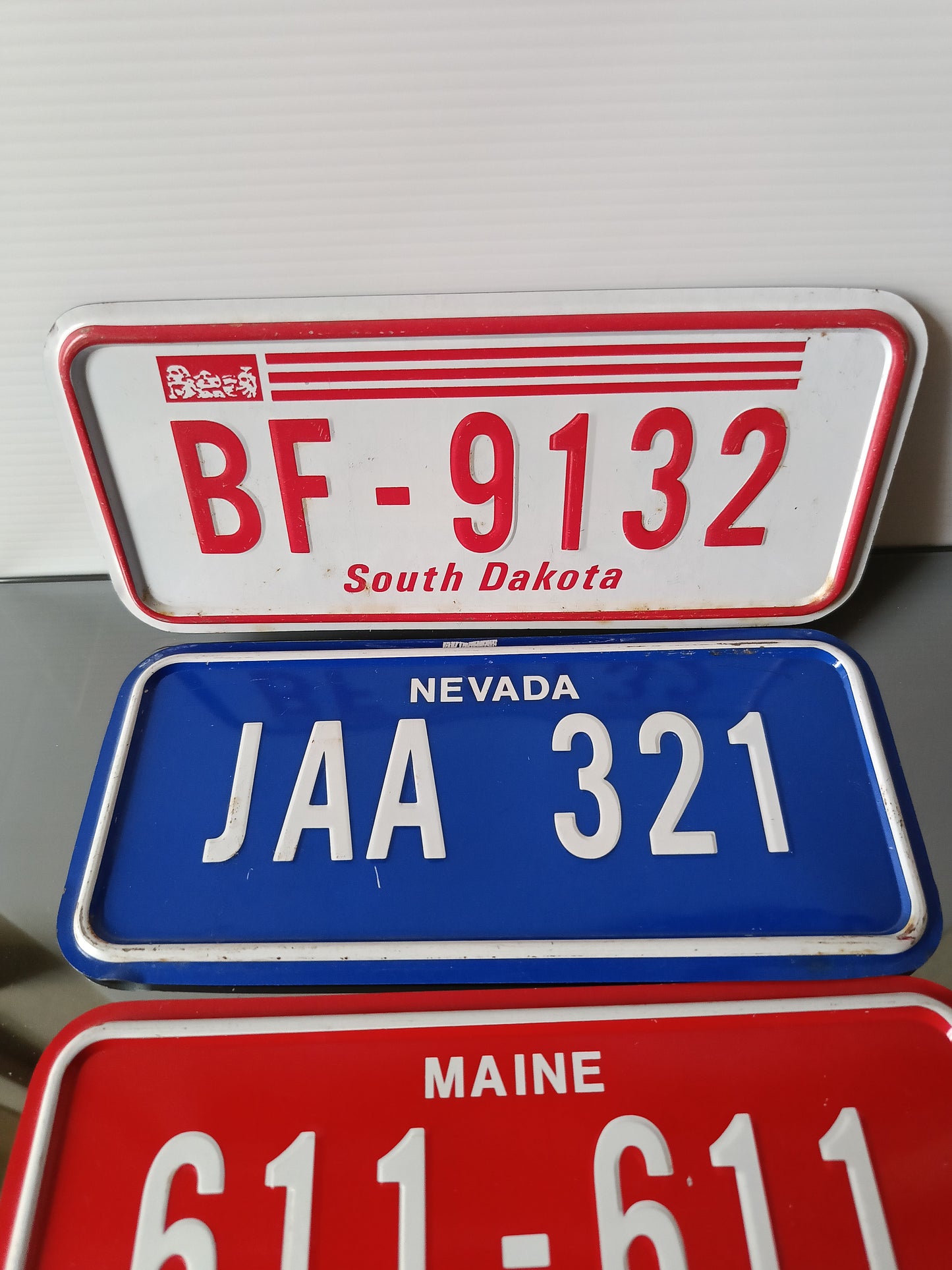 3 Targhette In Metallo
Riproduzioni
Misure 18,5 x 8,5 cm