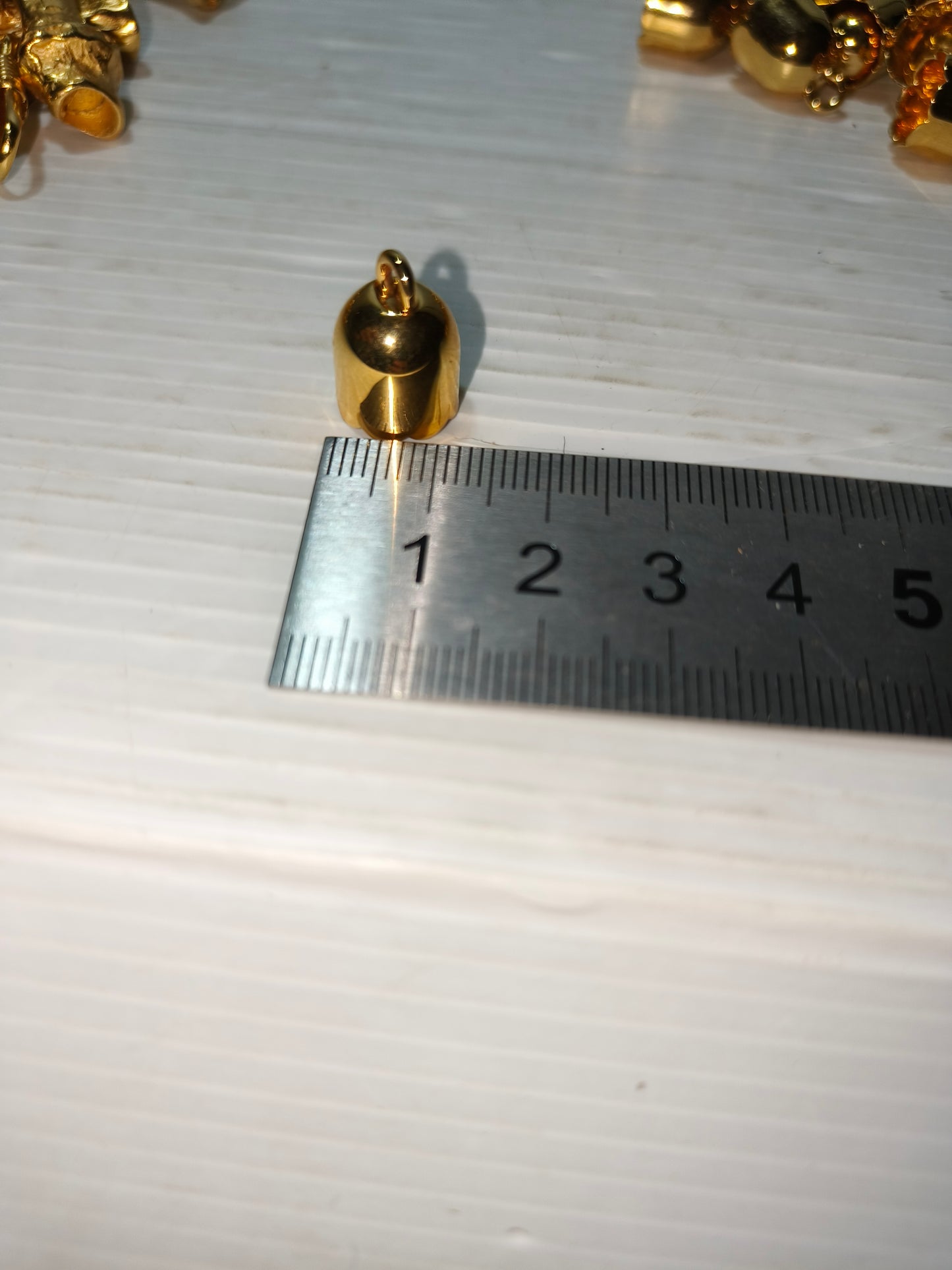 Lotto articoli merceria vintage in metallo, LEGGI