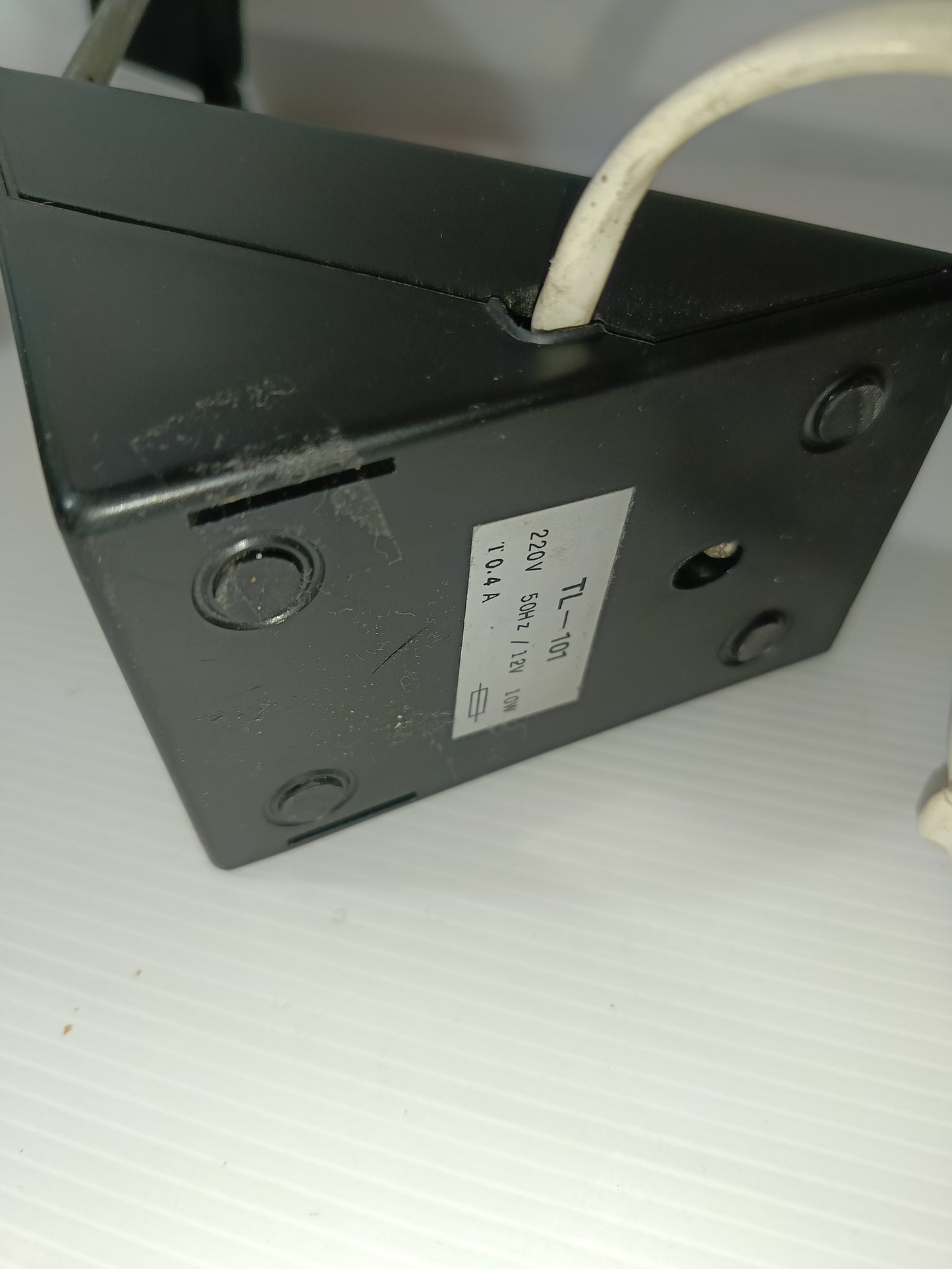 2 Lampade Design TL-101 Vintage da Restaurare