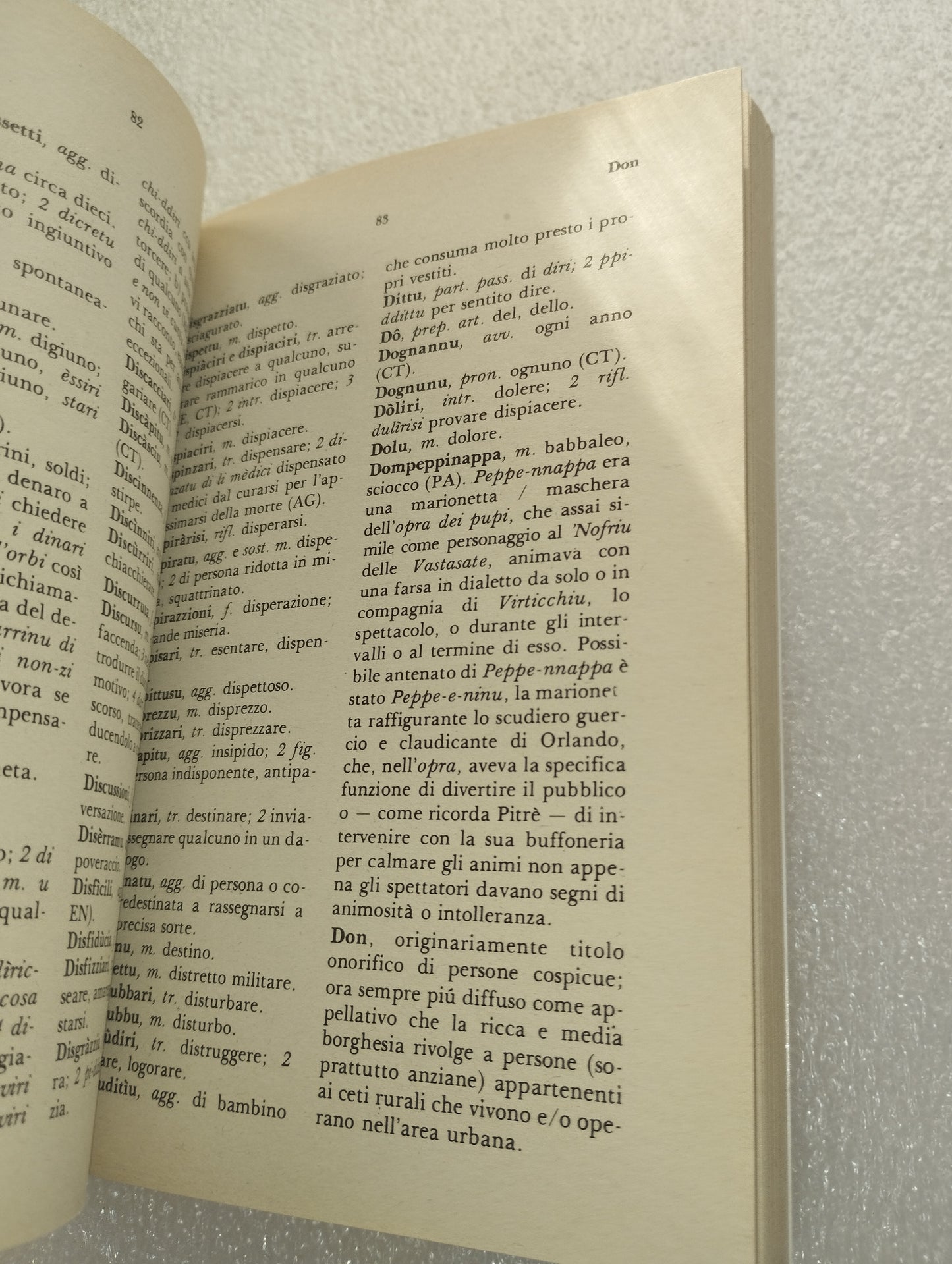 Vocabolario Siciliano -Italiano
Edito nel 1999 da Antares Editrice