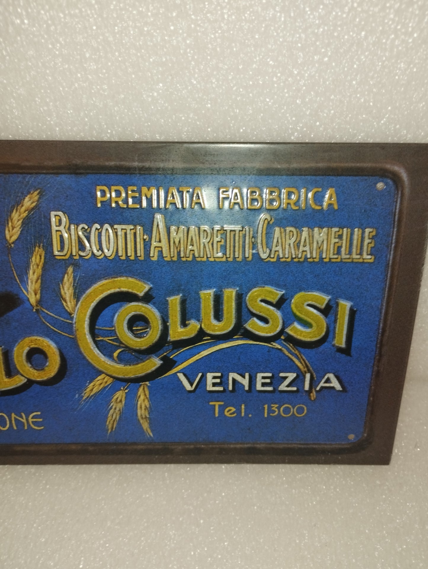 Targa In Metallo Angelo Colussi
Misure  29,5 x 15,5
Trattasi di Riproduzione