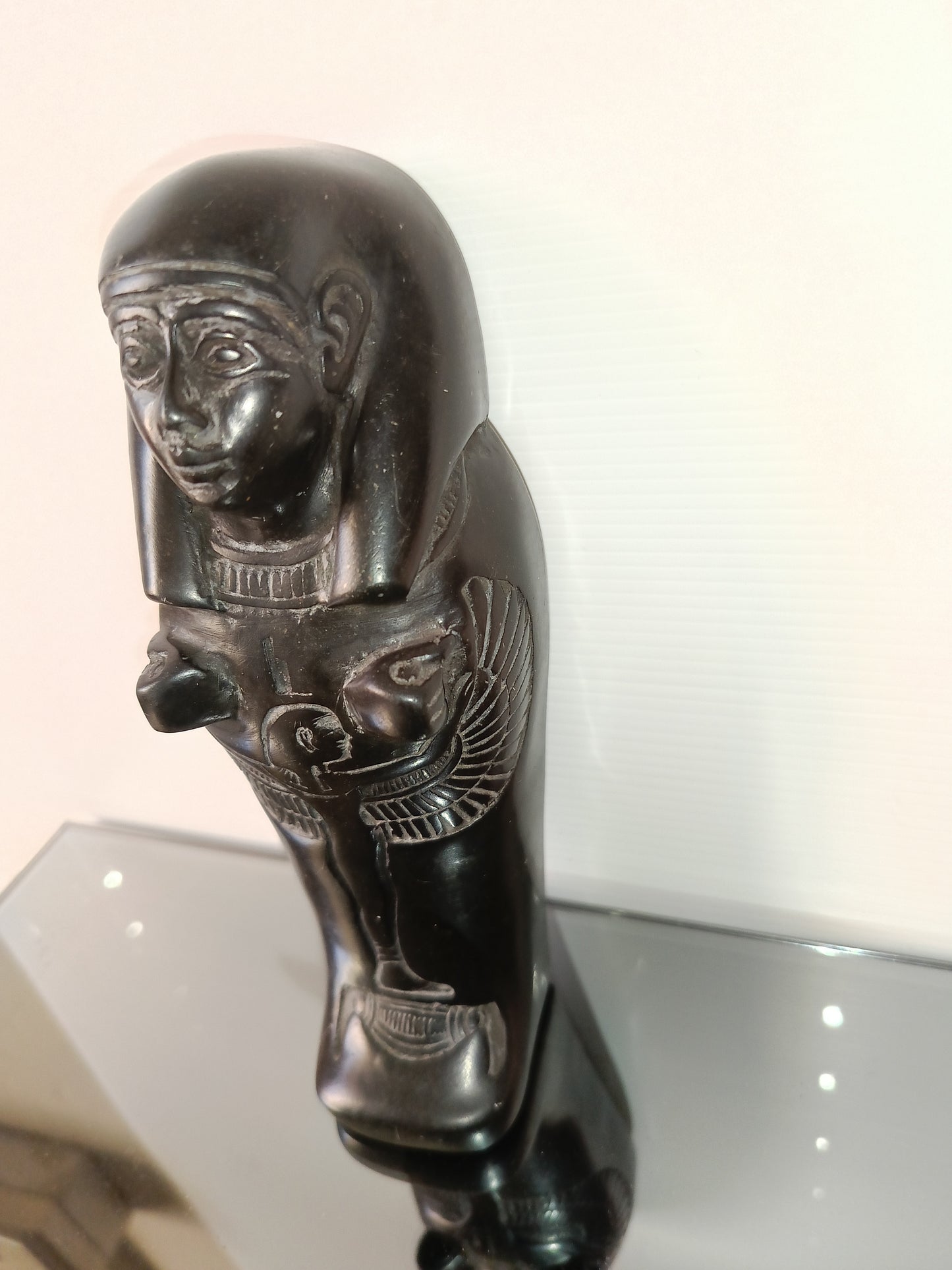 Statuetta Egizia In Pietra Nera Vintage
