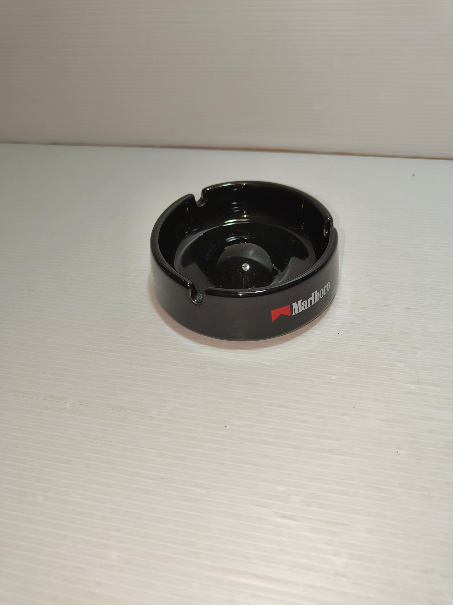 Posacenere pubblicitario Marlboro, anni 70 LEGGI