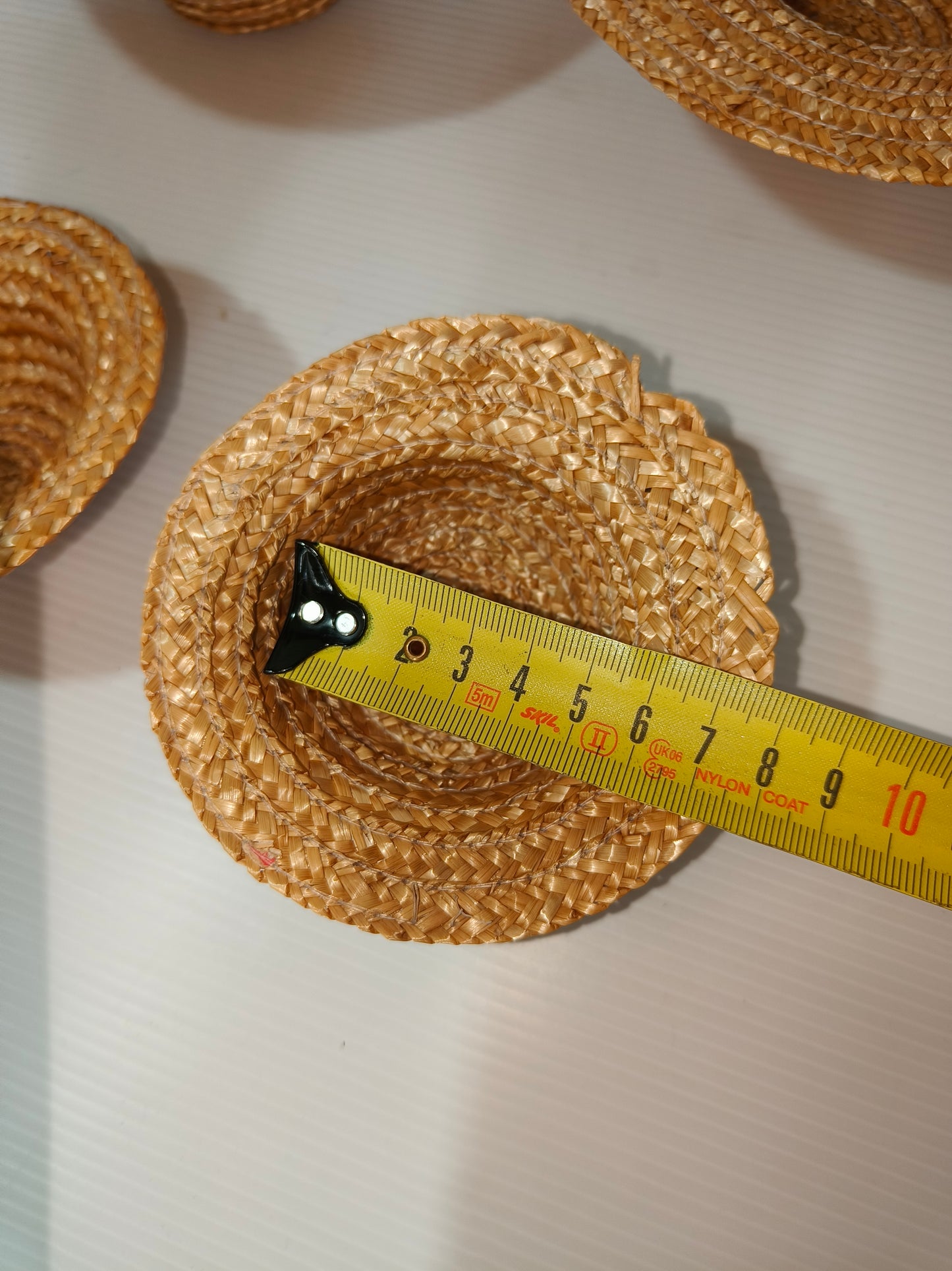 Cappelli in paglia per bambole vintage, LEGGI