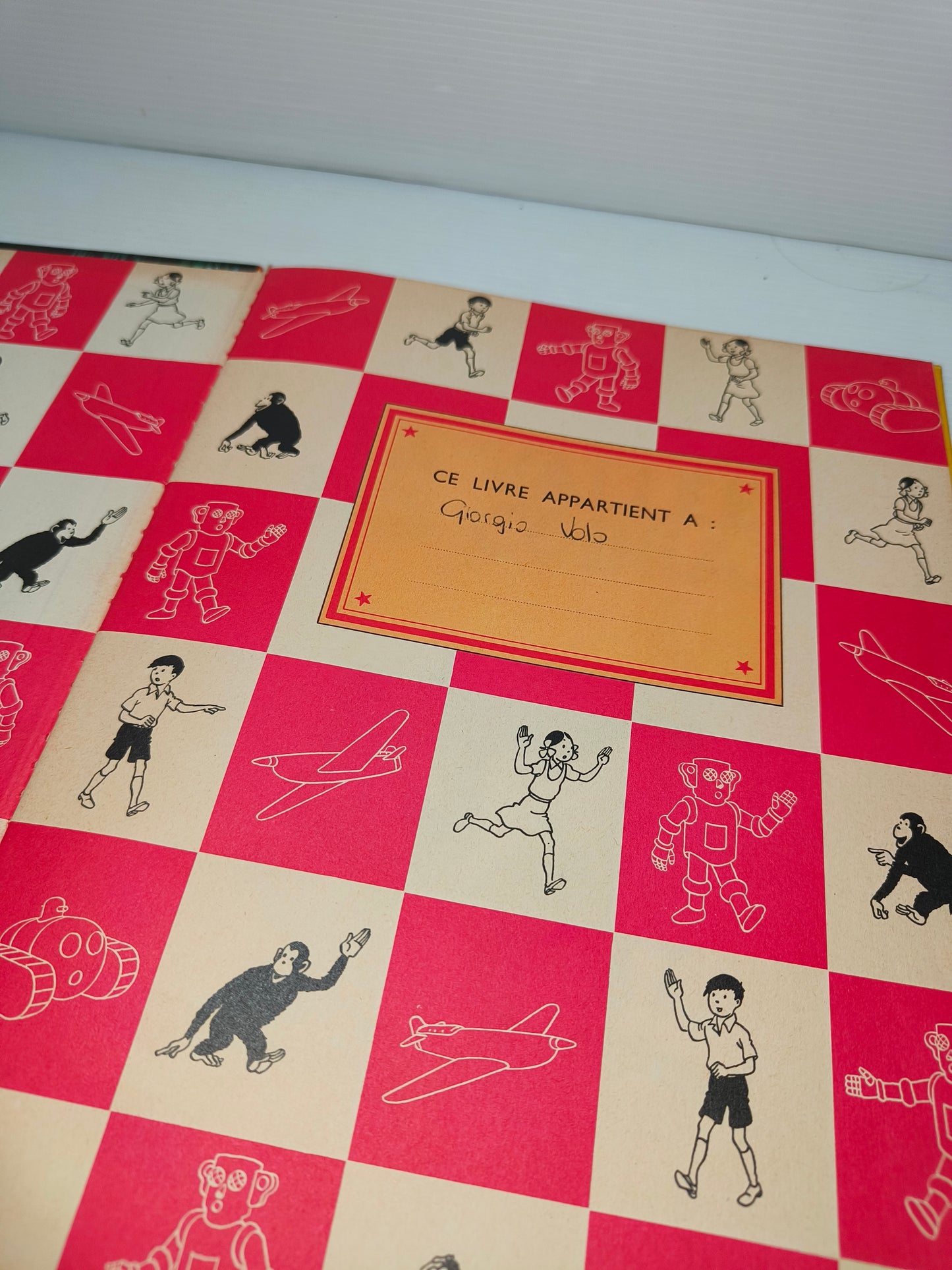 Libro La Vallée Des Cobras 1957, LEGGI