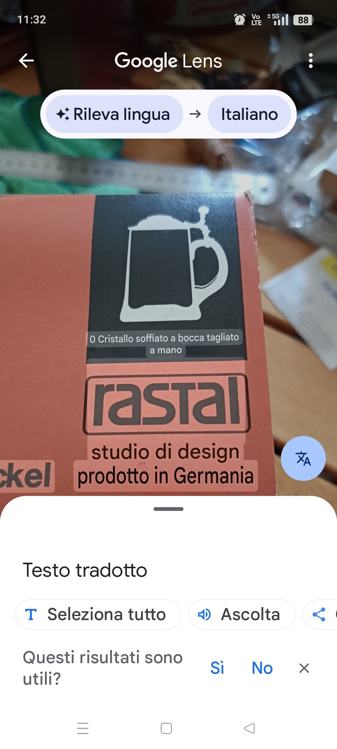 Boccale Rastal design -Studio Made in Germany
In vetro di cristallo soffiato a bocca e Lavorato a mano con coperchio in stagno