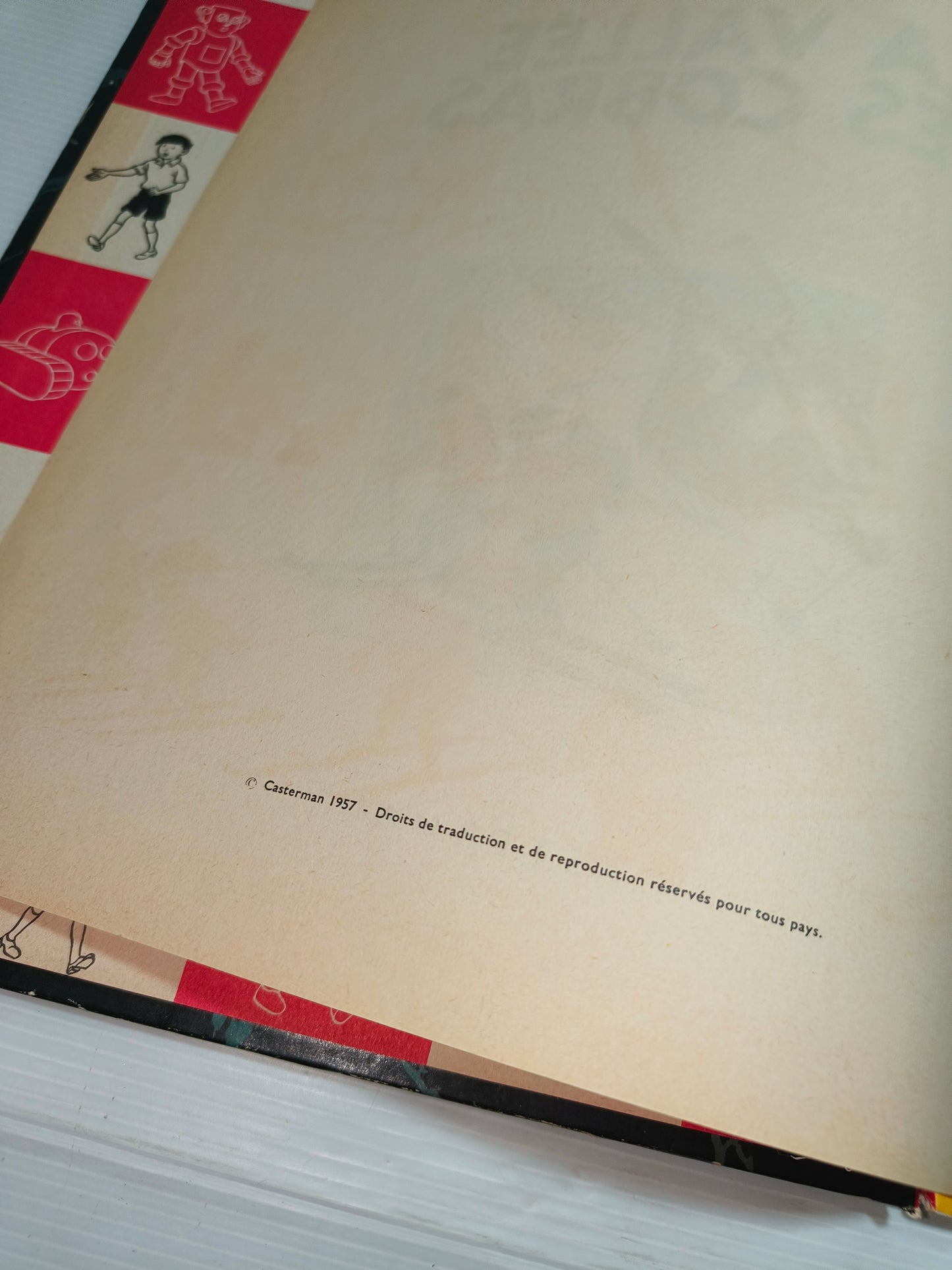 Libro La Vallée Des Cobras 1957, LEGGI