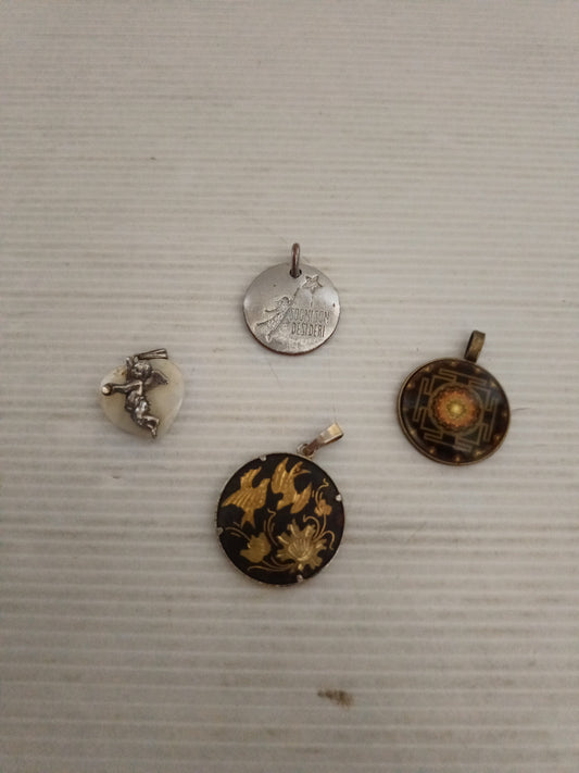 4 Ciondoli Vintage