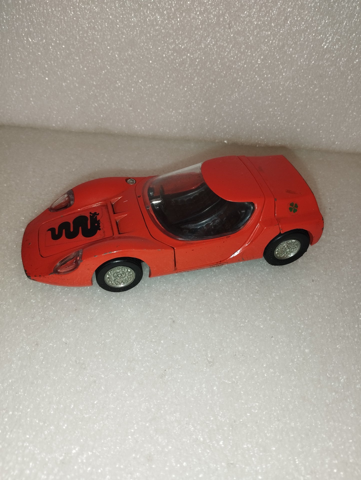 Osi Scarabeo 1600 Alfa Romeo
Politoys-M n.575
Scala 1:25