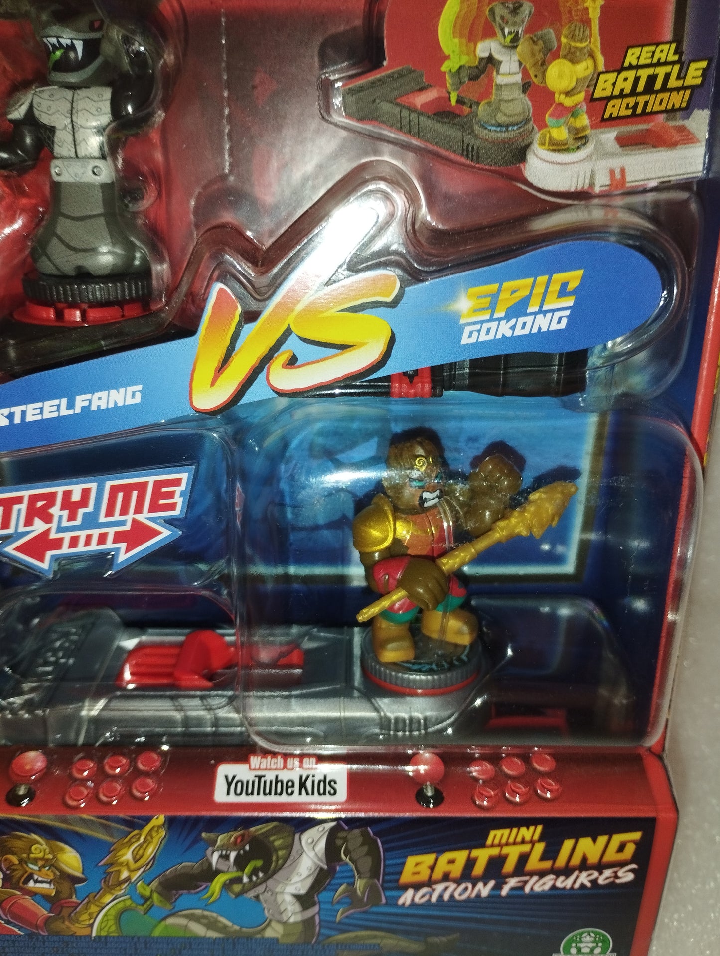 Akedo Steelfang vs Epic Gokong
Giochi Preziosi