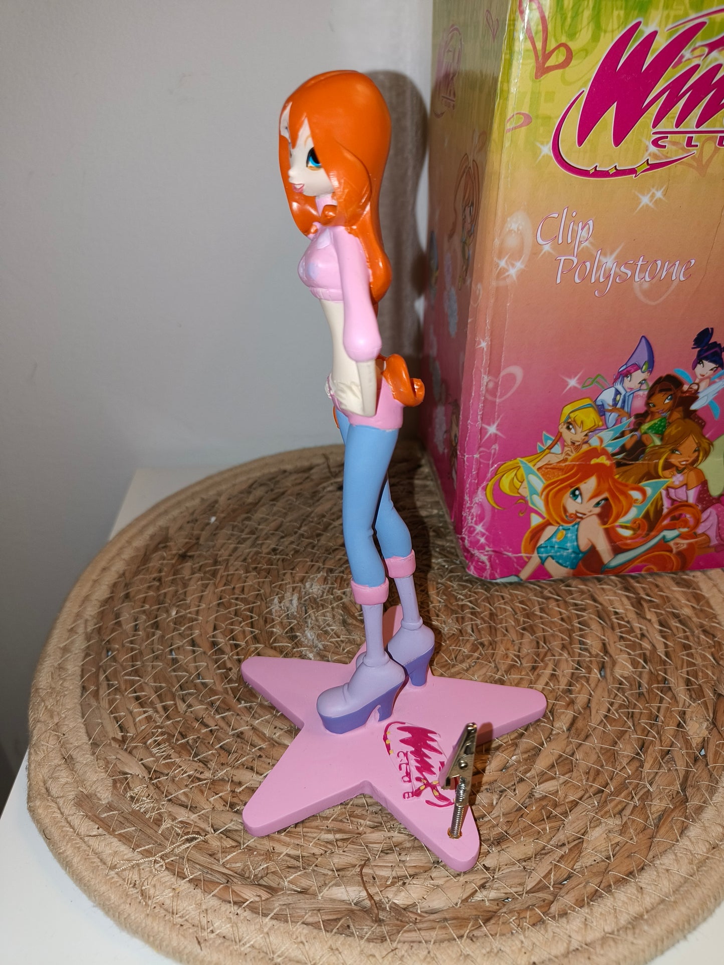 Statuina Winx Bloom in resina, LEGGI