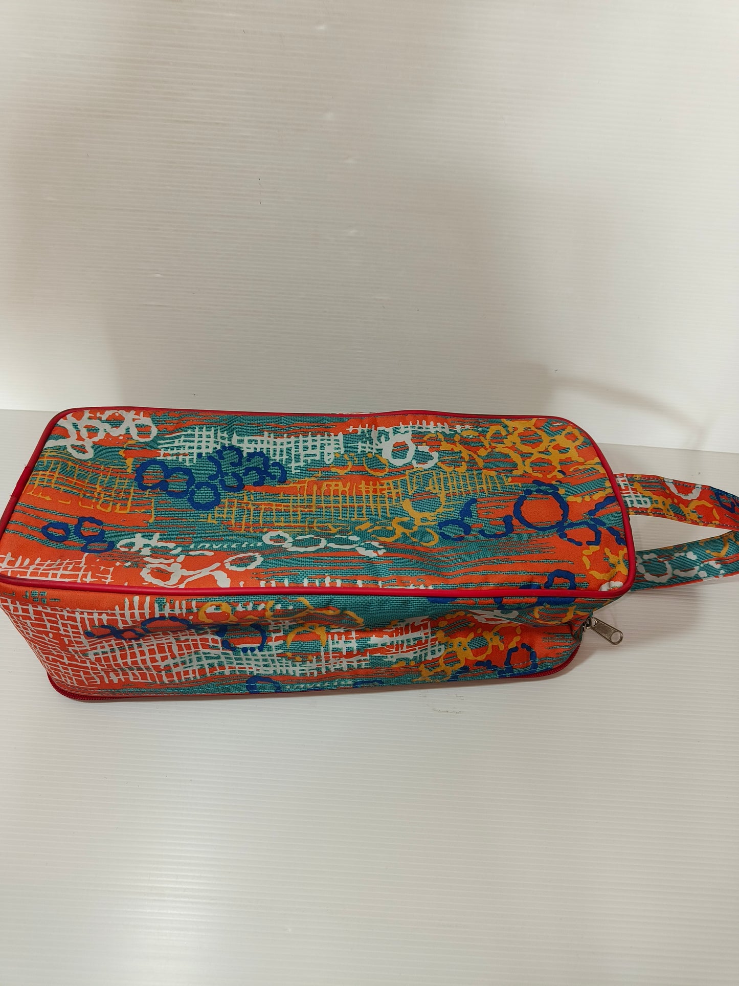 Astuccio Invicta vintage, LEGGI