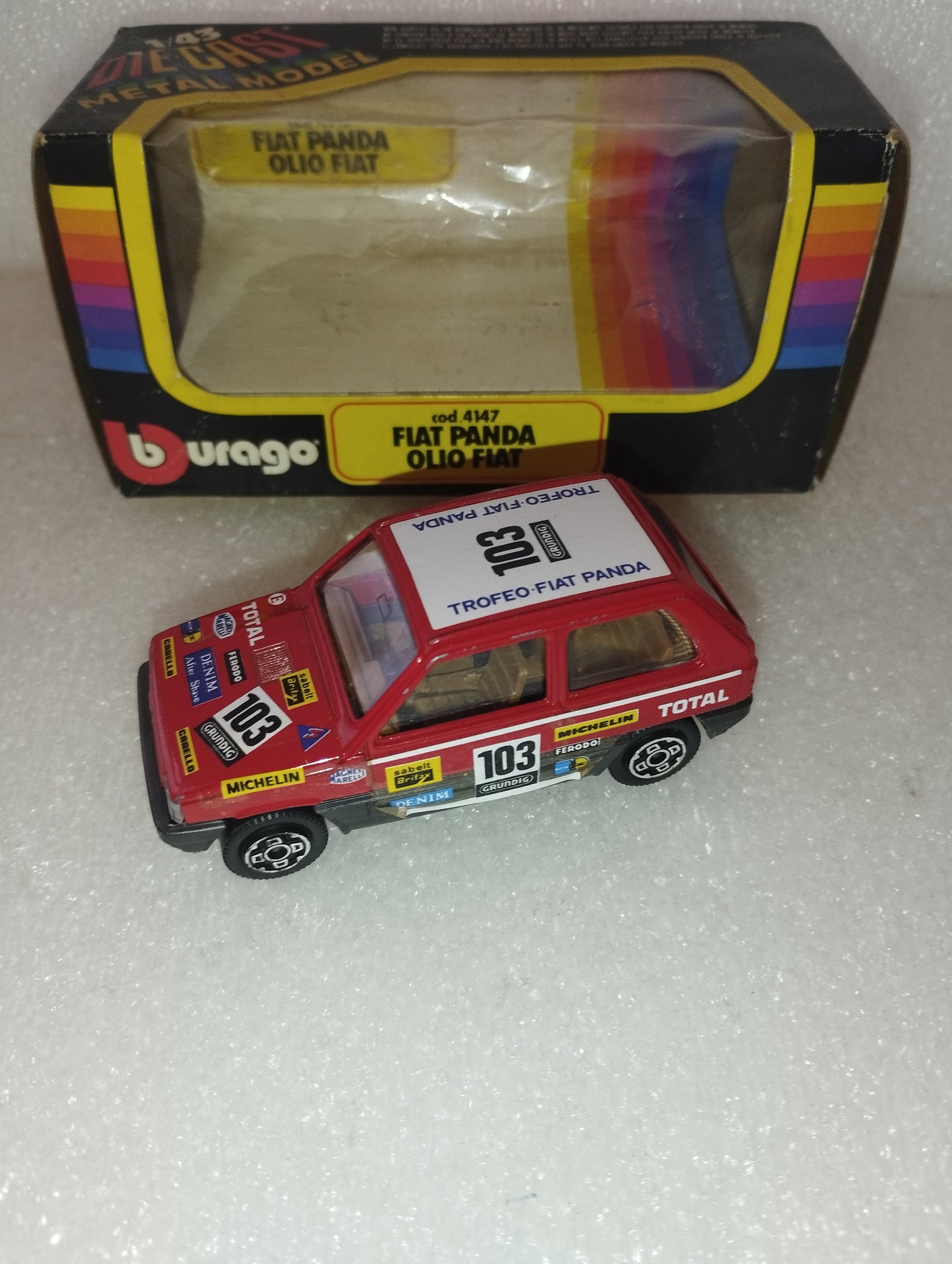 Fiat Panda 45 Bburago
Scala 1:43
Die Cast Metal