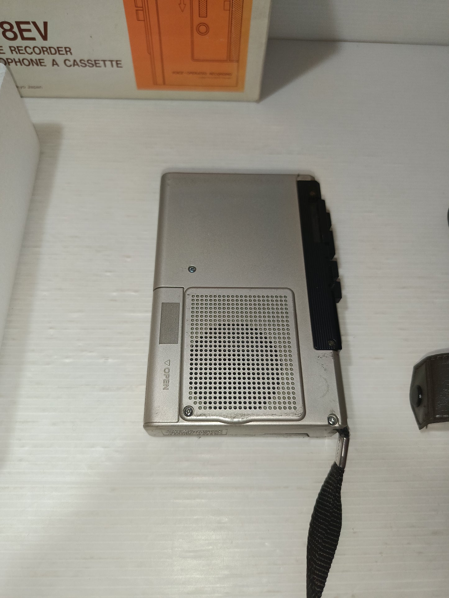 Sony TMC -8EV Cassette Recorder Made in Japan Non funzionante