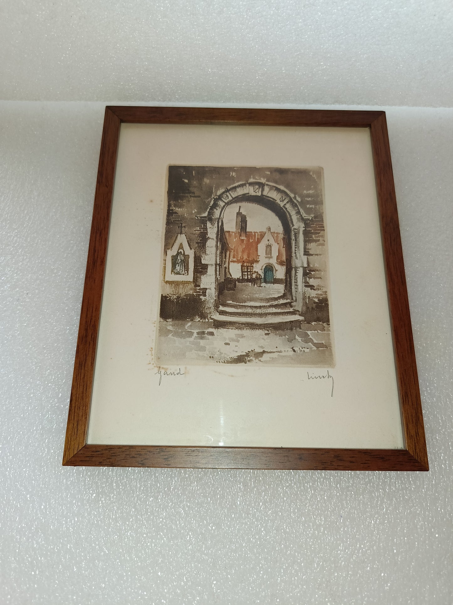 Roger Hebbelinck Acquaforte Firmata
In cornice
Misure quadro 21,5 x 18 cm circa