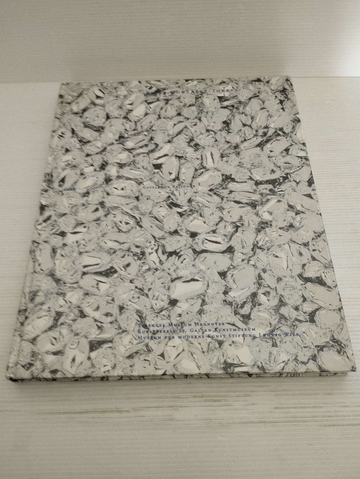 Felix Gonzales-Torres Catalogue Raisonné Cantz Catalogo d'arte
Edito nel 1997