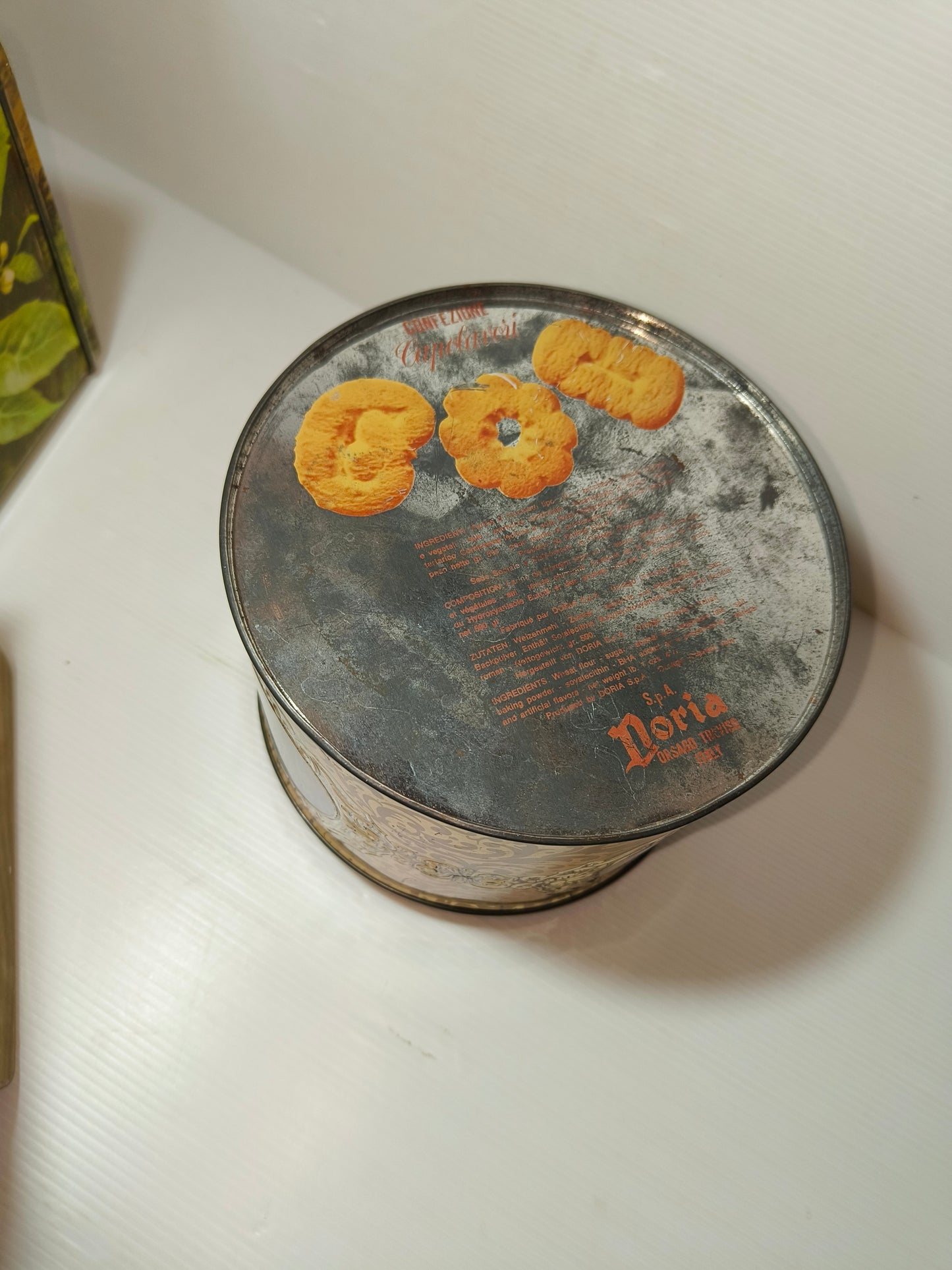 Lotto scatola in latta vintage, LEGGI