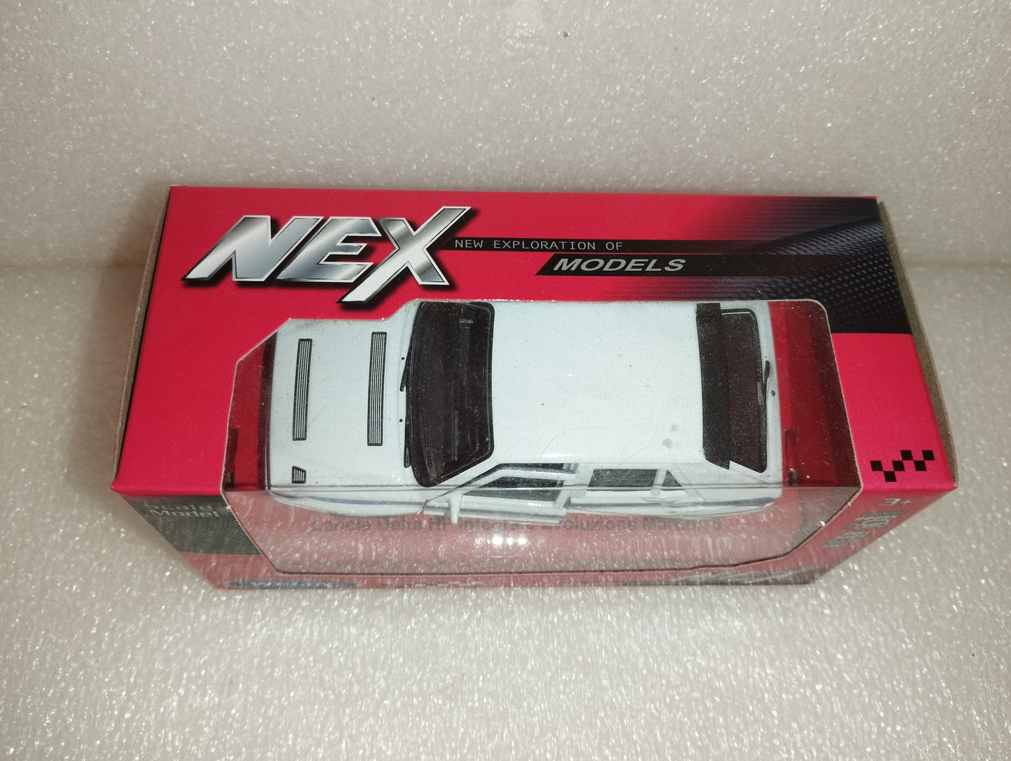 Lancia Delta HF Integrale Evoluzione Martini 5
Prodotta da Welly