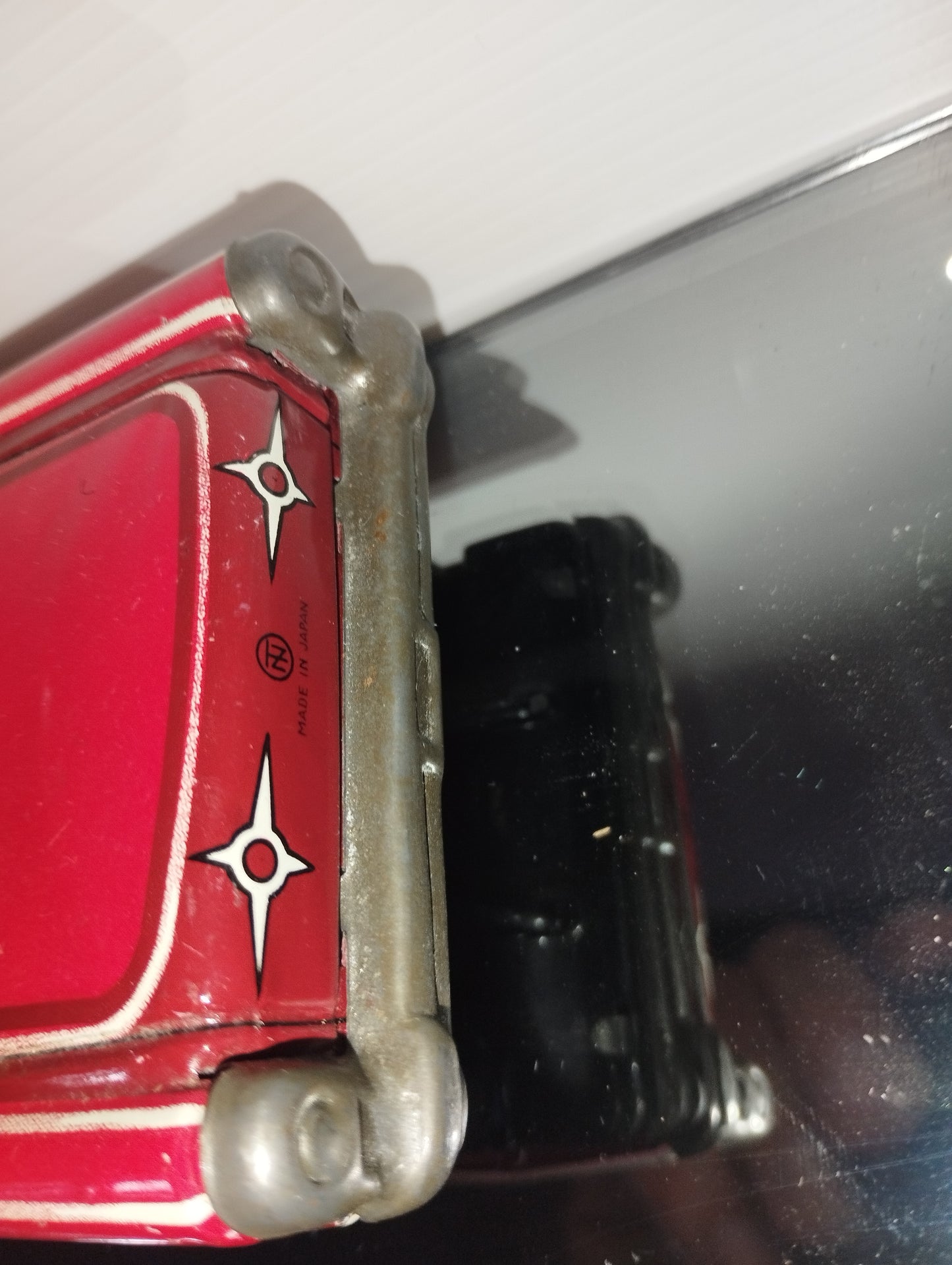 Oldsmobile Super 88  In Latta TN
Made in Japan
Anni 60