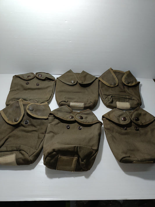 Lot of 6 military pouches/ pouches for water bottles