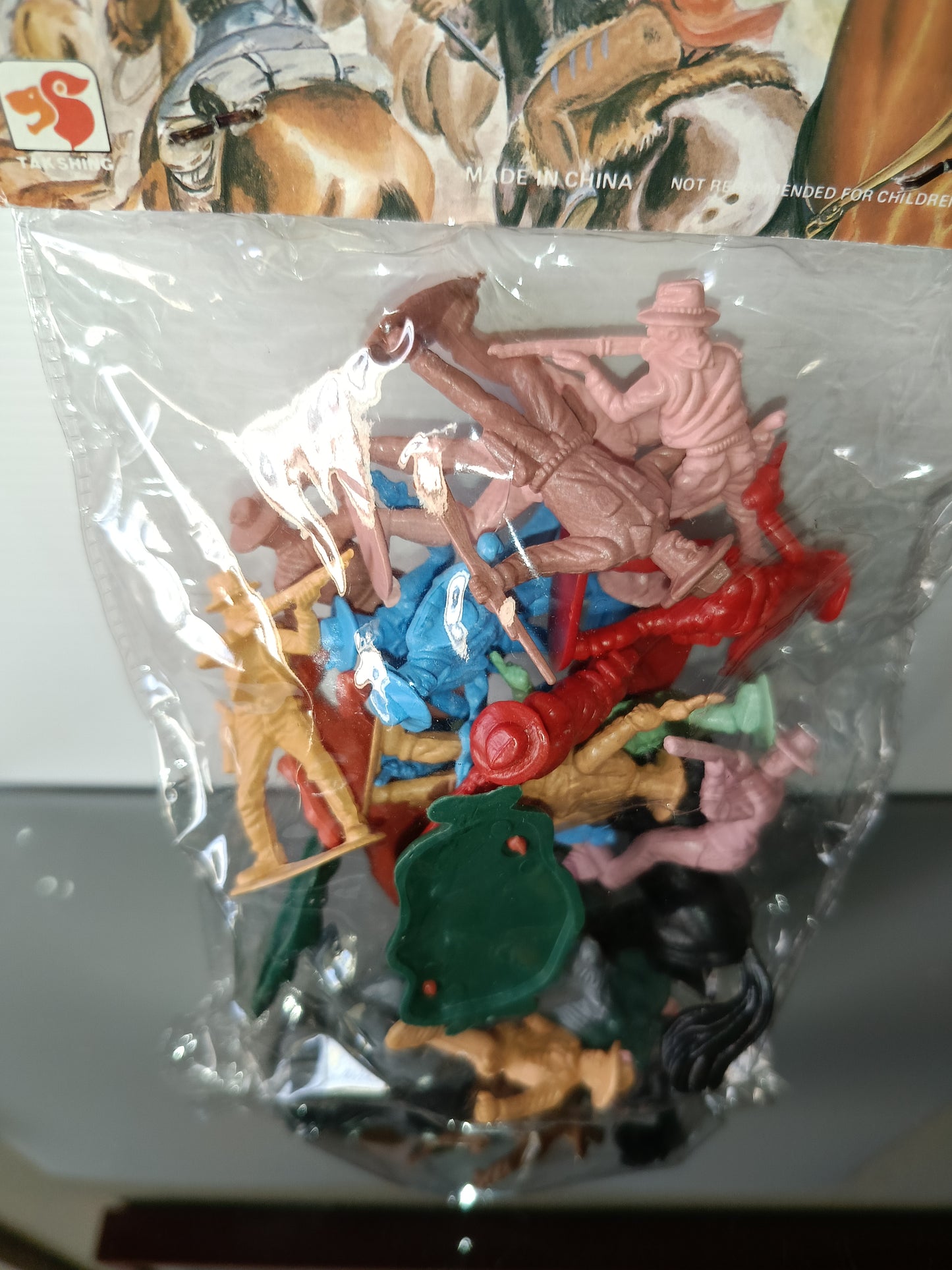 Soldatini Wild West In Plastica
Prodotti da Tak Shing
Vintage