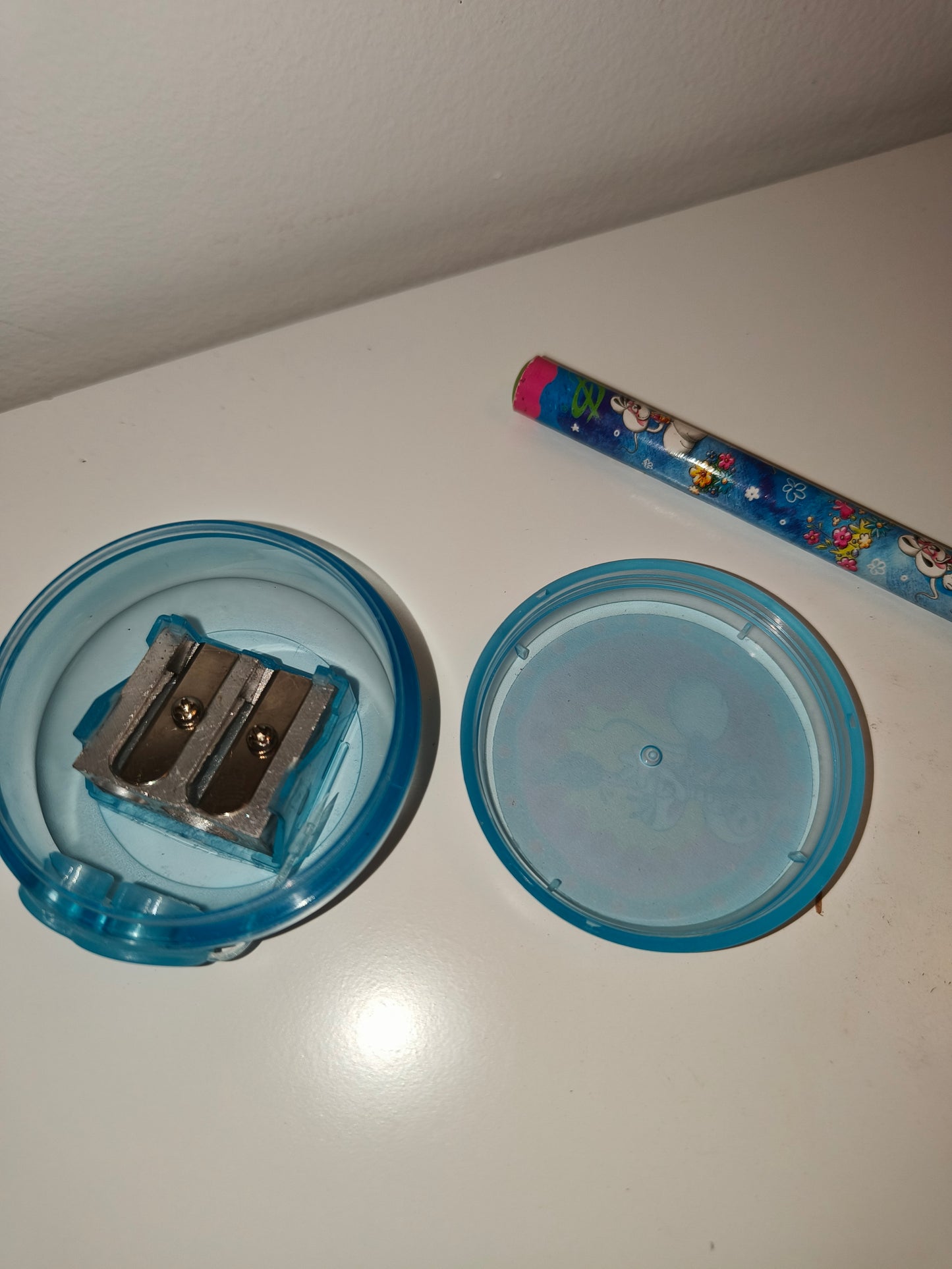 Temperino e matita Diddl vintage, LEGGI