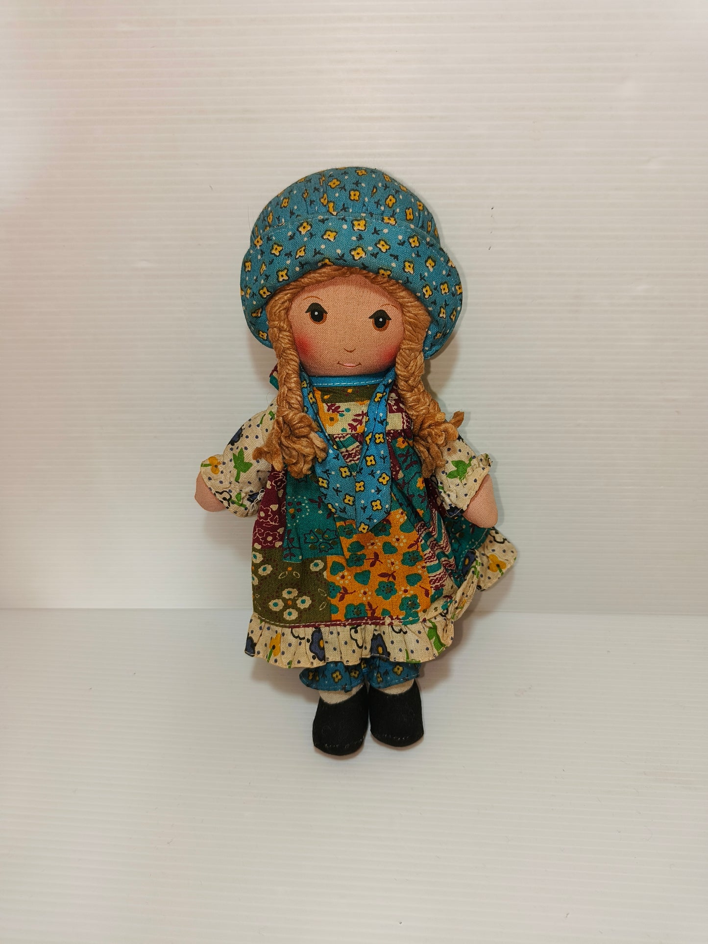 Bambola piccola Holly Hobbie, Knikerbocker anni 70 LEGGI