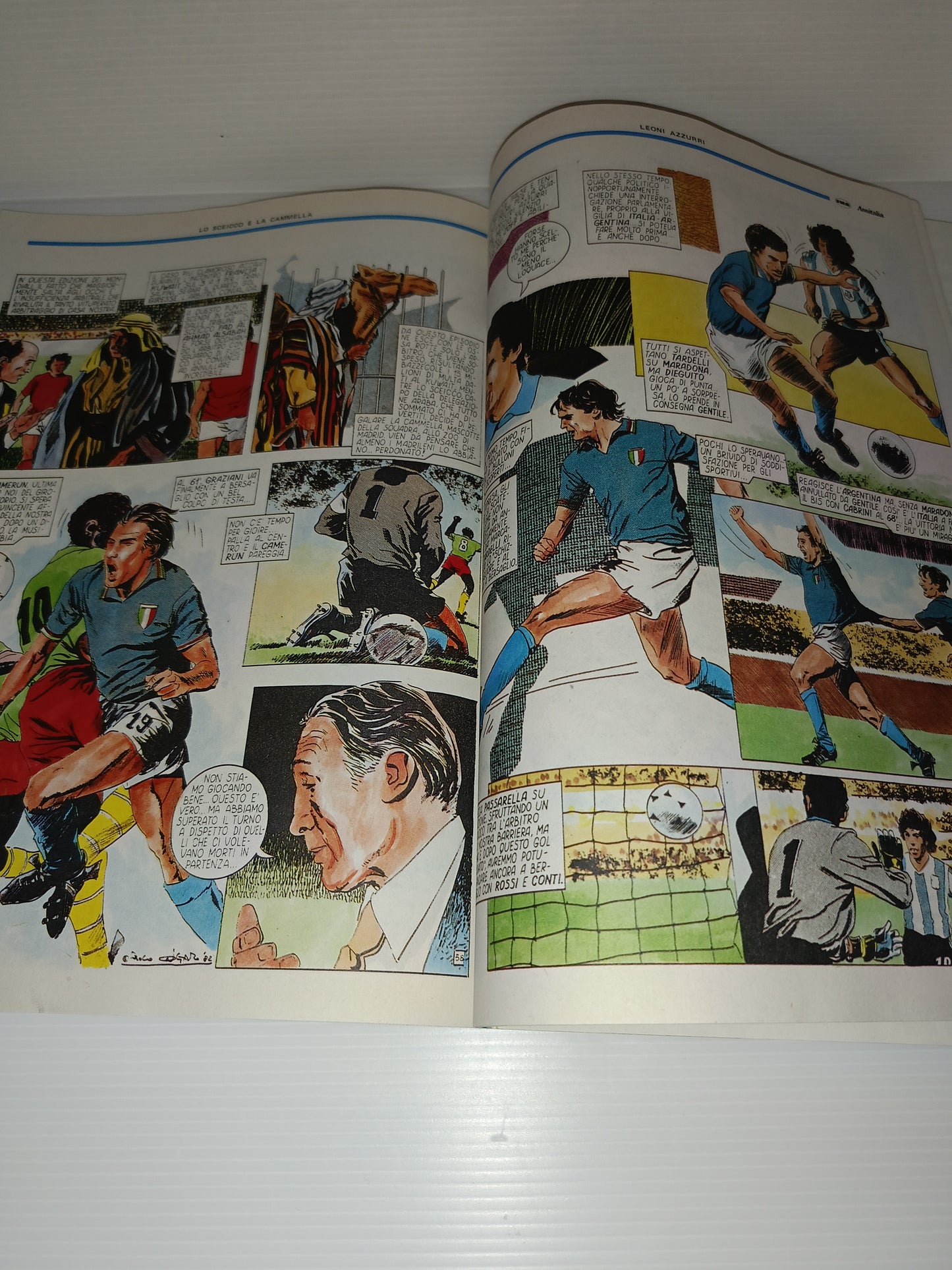 Azzurri Storia Nazionale Italiana a Fumetti Italia 90 INA Assitalia