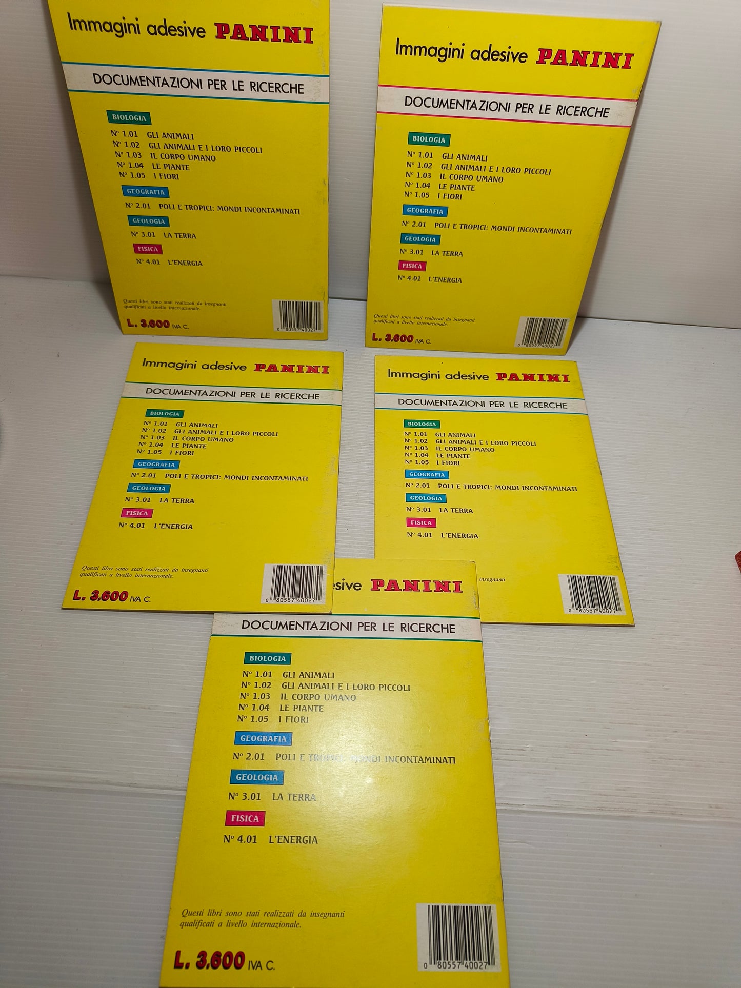 Lotto Le ricerche Panini con immagini adesive, anni 80