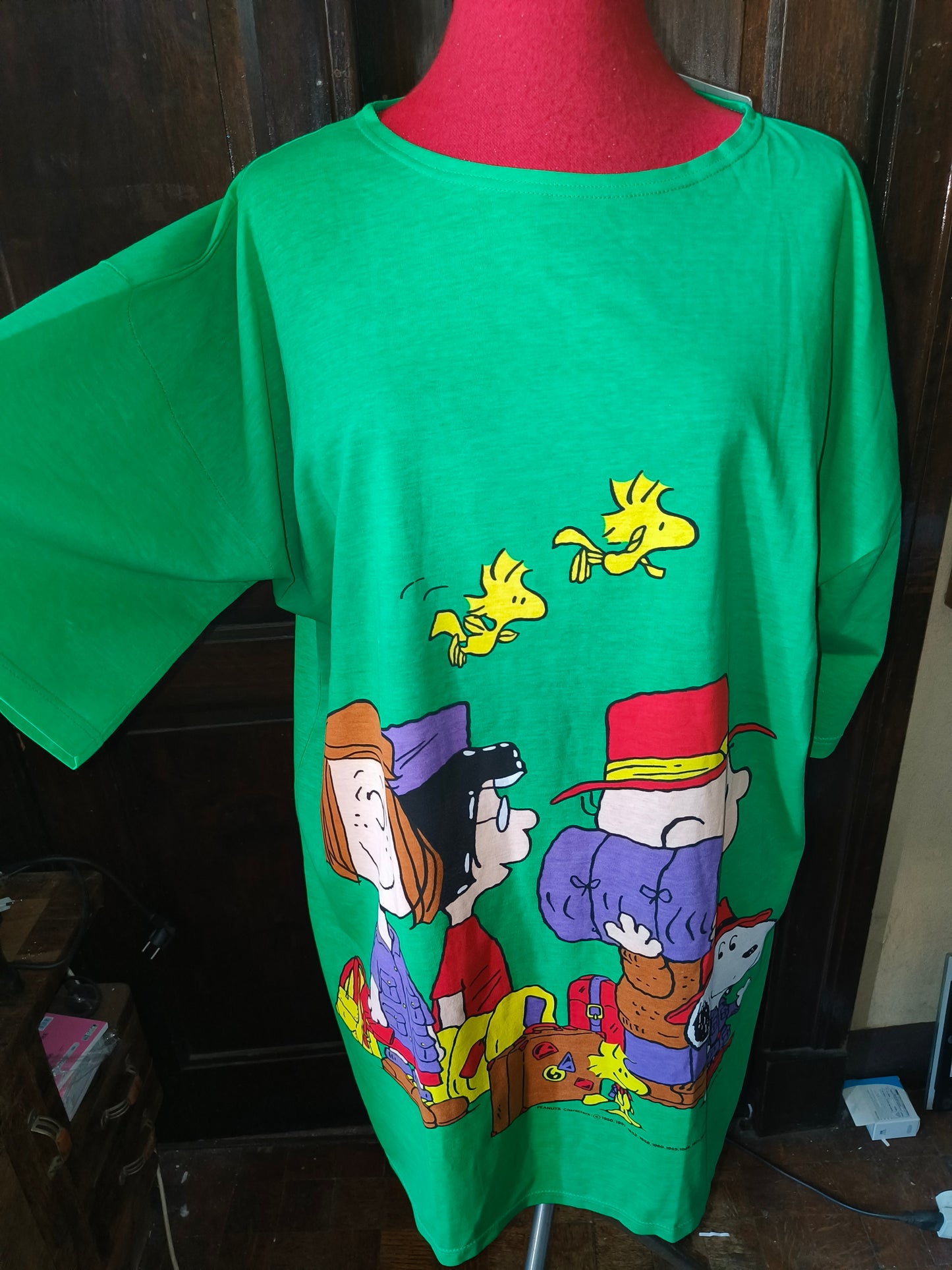 T Shirt Oversize Pigiama donna Snoopy, anni 70 LEGGI