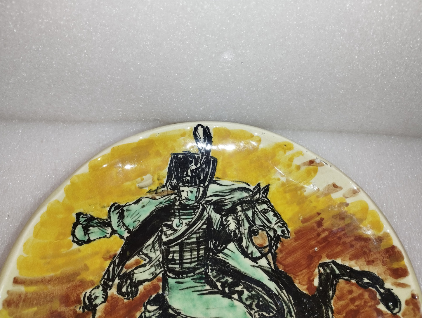 Piatto Soldato Ussaro A Cavallo Isea In Ceramica Vintage