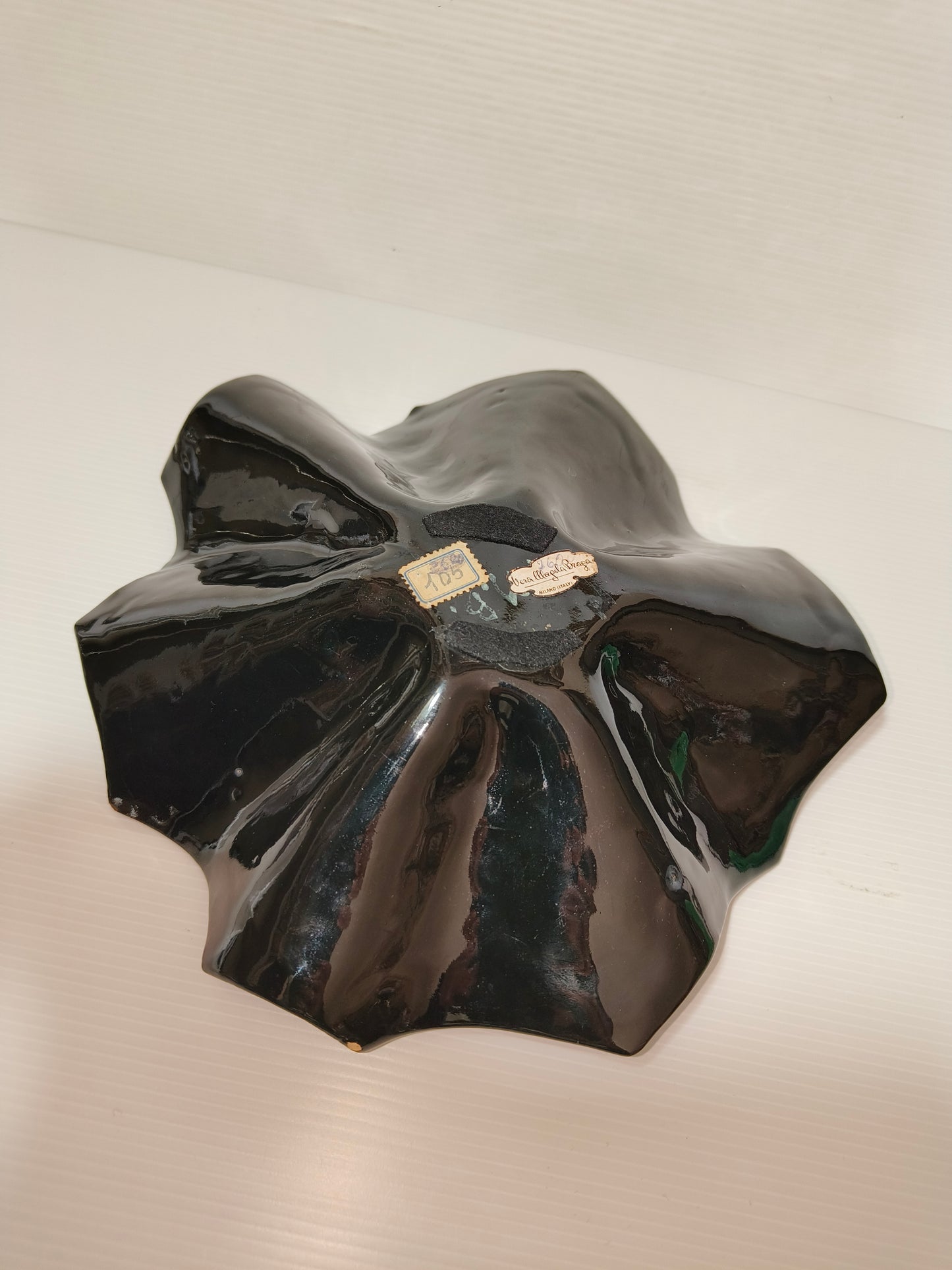 Antico centrotavola Vera Magda Braga in ceramica smaltata, LEGGI