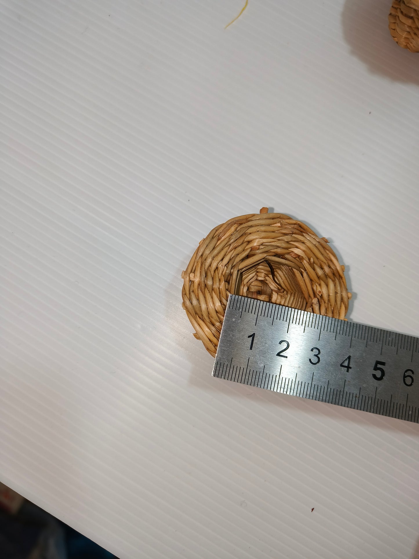 Cappelli in paglia per bambole vintage, LEGGI