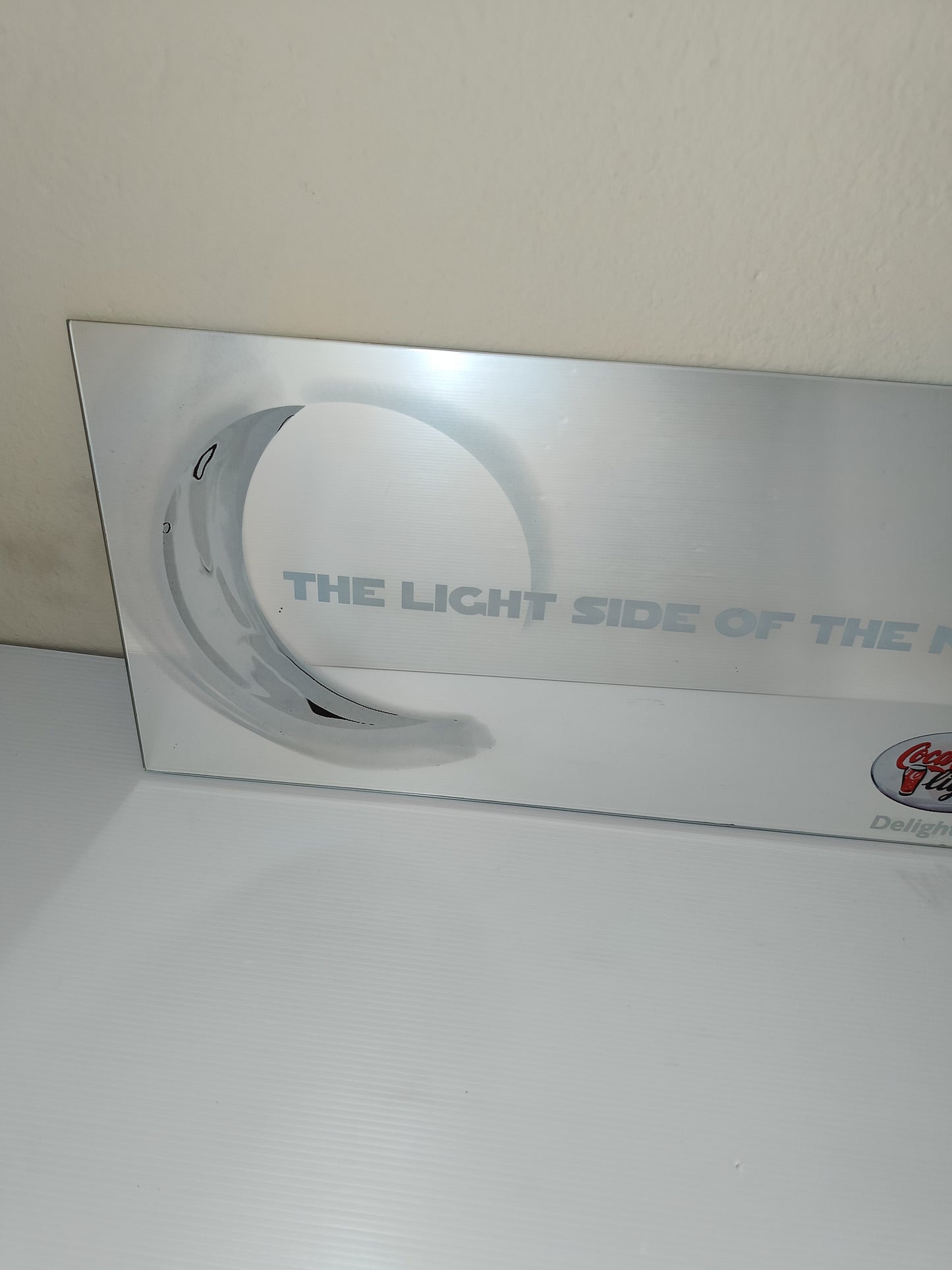 Specchio Coca Cola Light
Misura 50x25 Cm