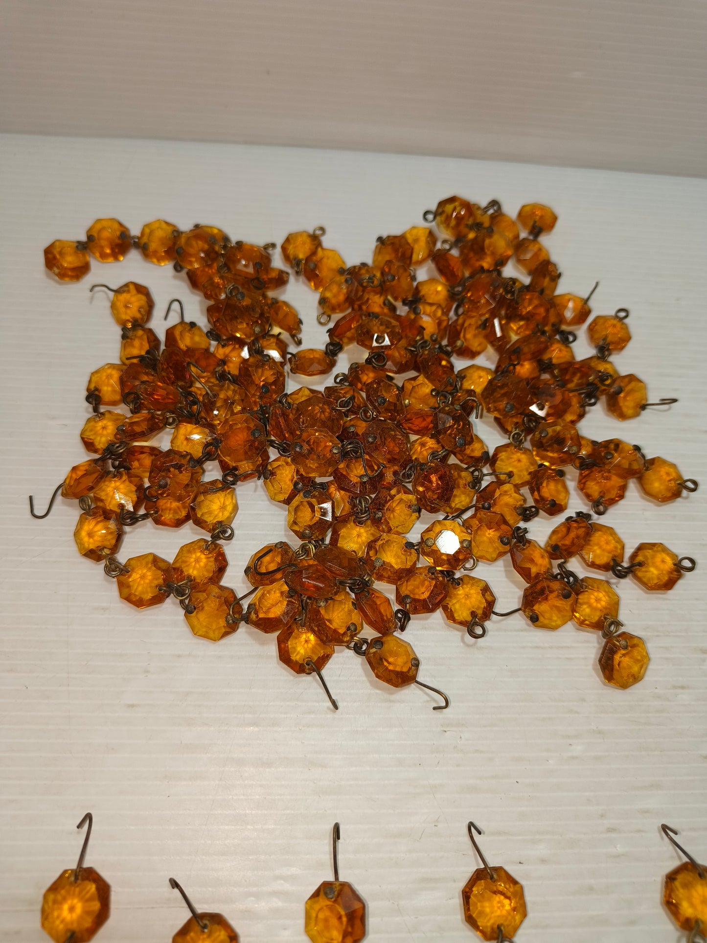 Antichi pendenti in vetro per lampadari, LEGGI