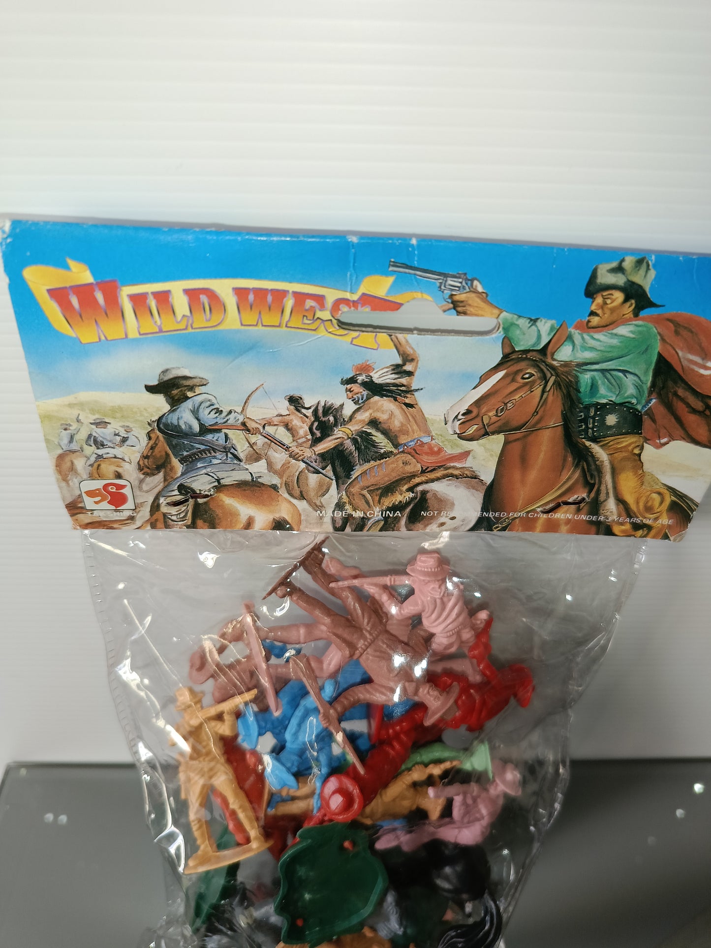 Soldatini Wild West In Plastica
Prodotti da Tak Shing
Vintage