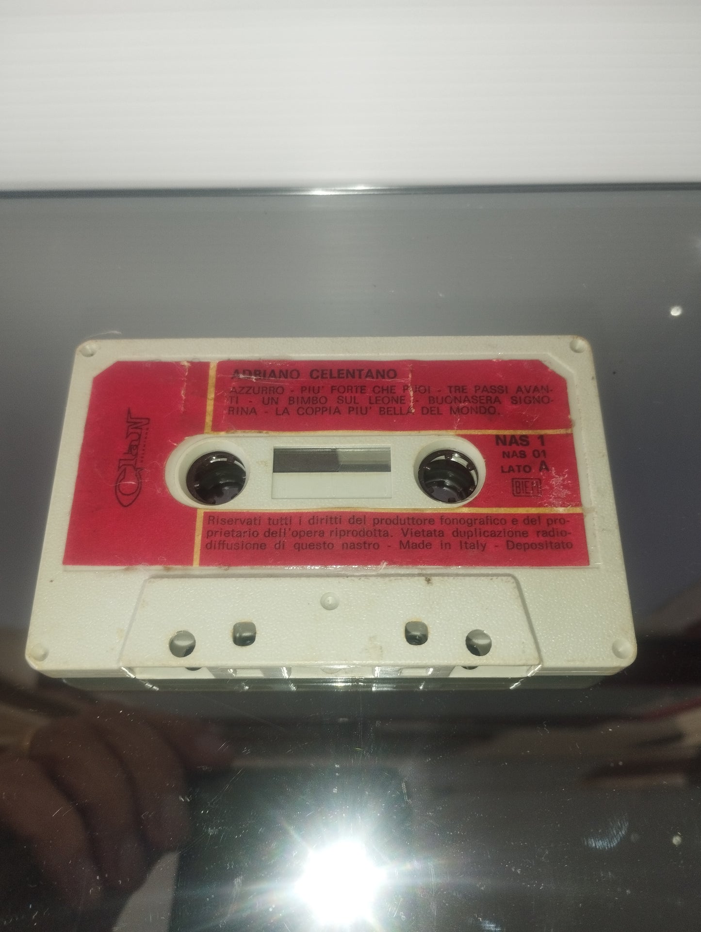 Azzurro Adriano Celentano Musicassetta
Edita nel 1968 da Clan Celentano cod.NAS -1 BIEM
Mono Molto Rara