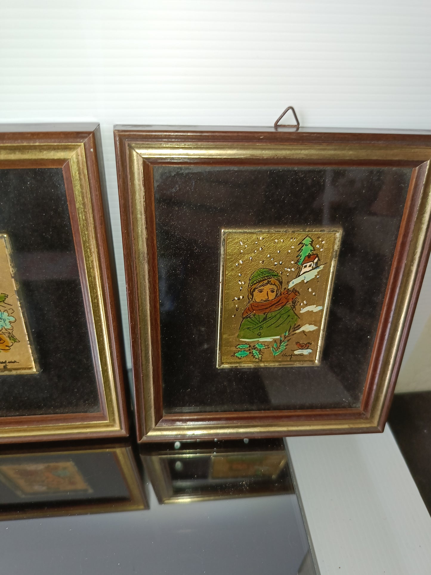 3 Serigrafie Su Foglia Oro 23 K.ti Daniel
In cornice di legno