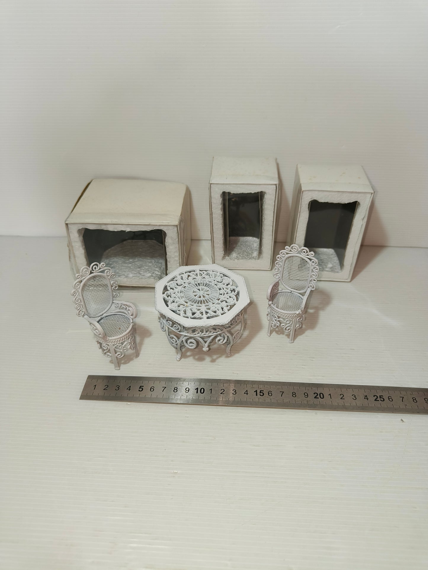 Mobili Casa Delle Bambole Scala 1:12, LEGGI