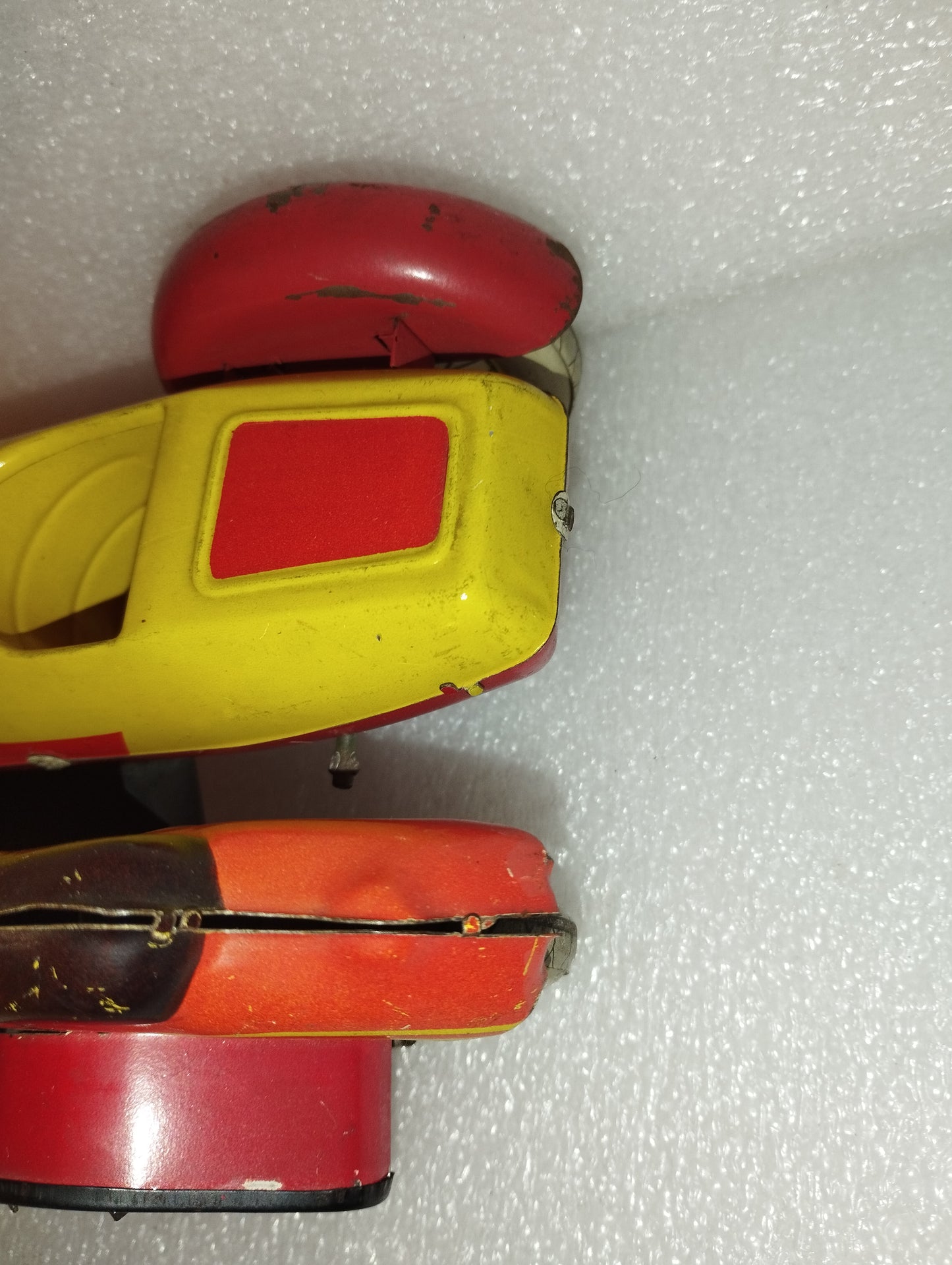 Sidecar In Latta Anni 50/60
Prodotto in URSS non funzionante