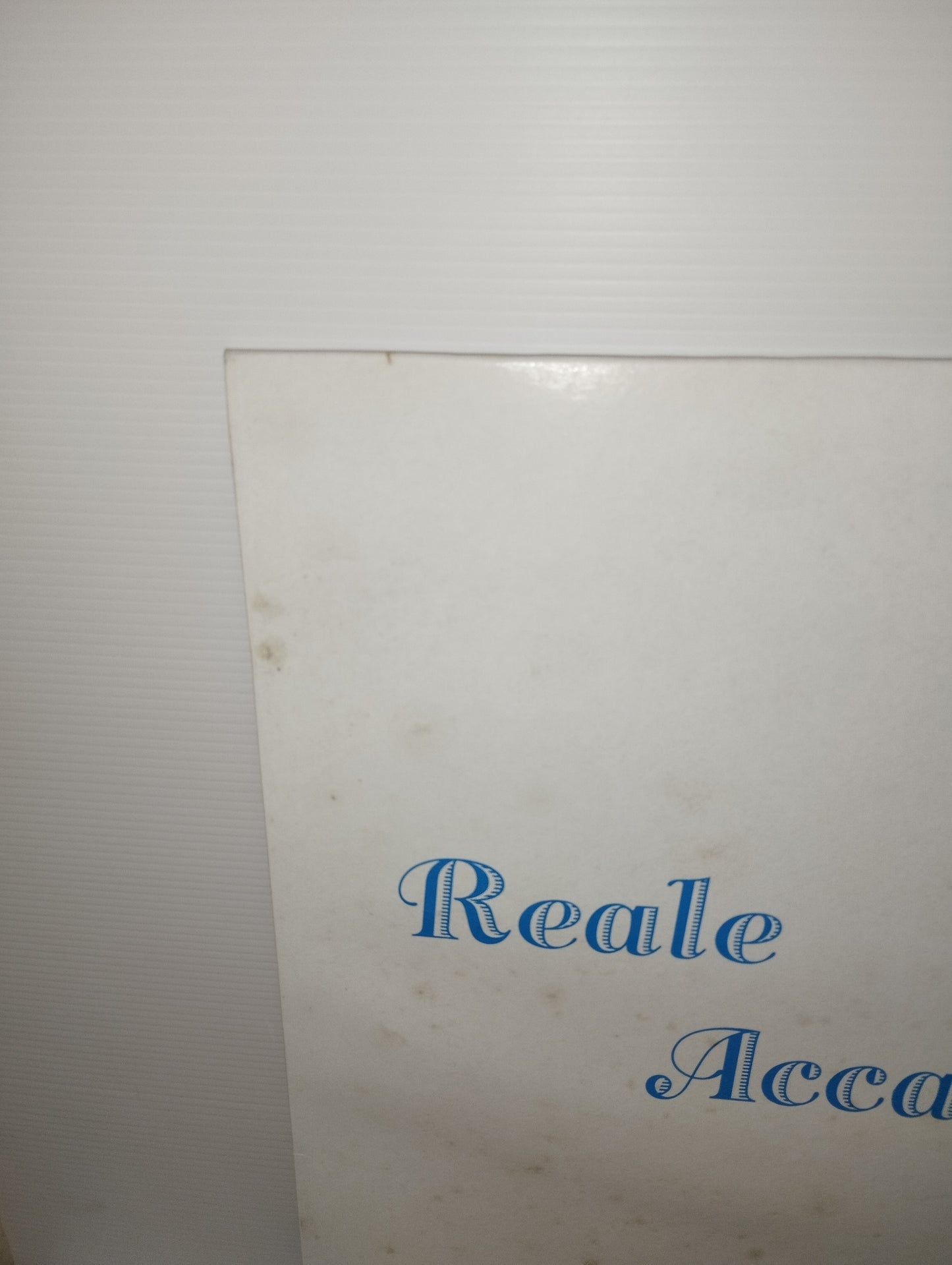 Reale Accademia Omonimo LP 33 Giri Edito nel 1987 da Baracca Recording Cod.BR/002
Genere:Electronic,Pop
Stile :Italo Disco
Molto raro