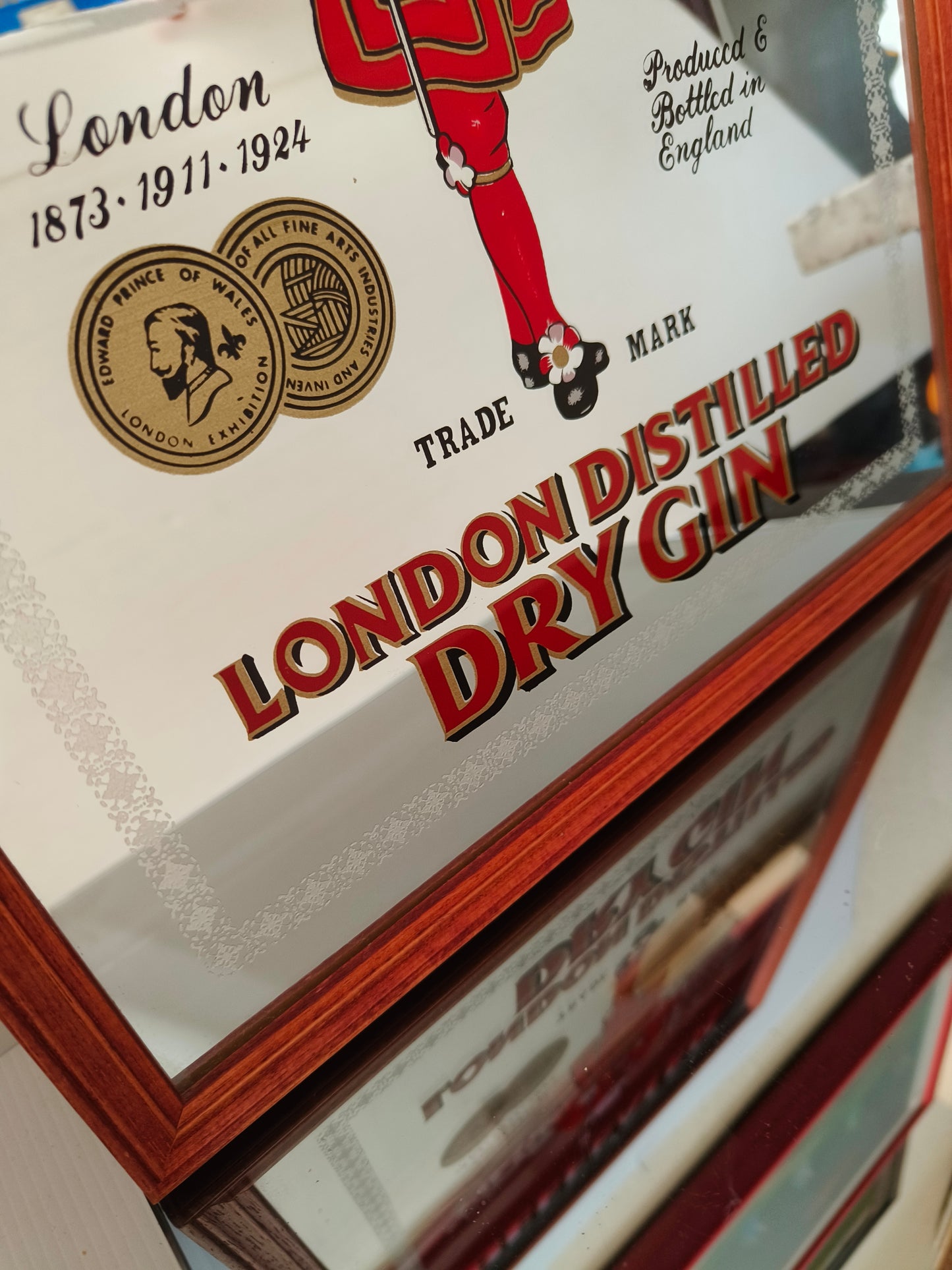 Specchio pubblicitario vintage Dry Gin Beefeater, LEGGI