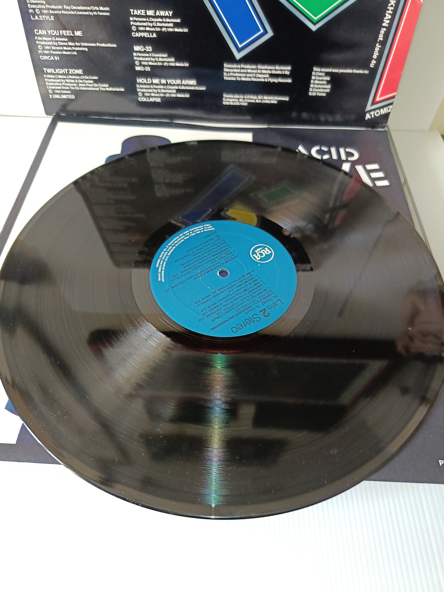 Acid Rave Urlo Degli Dei
D.J.Professor & Francesco Zappalà Lp Giri Edito nel 1992 da RCA Cod.PL75282