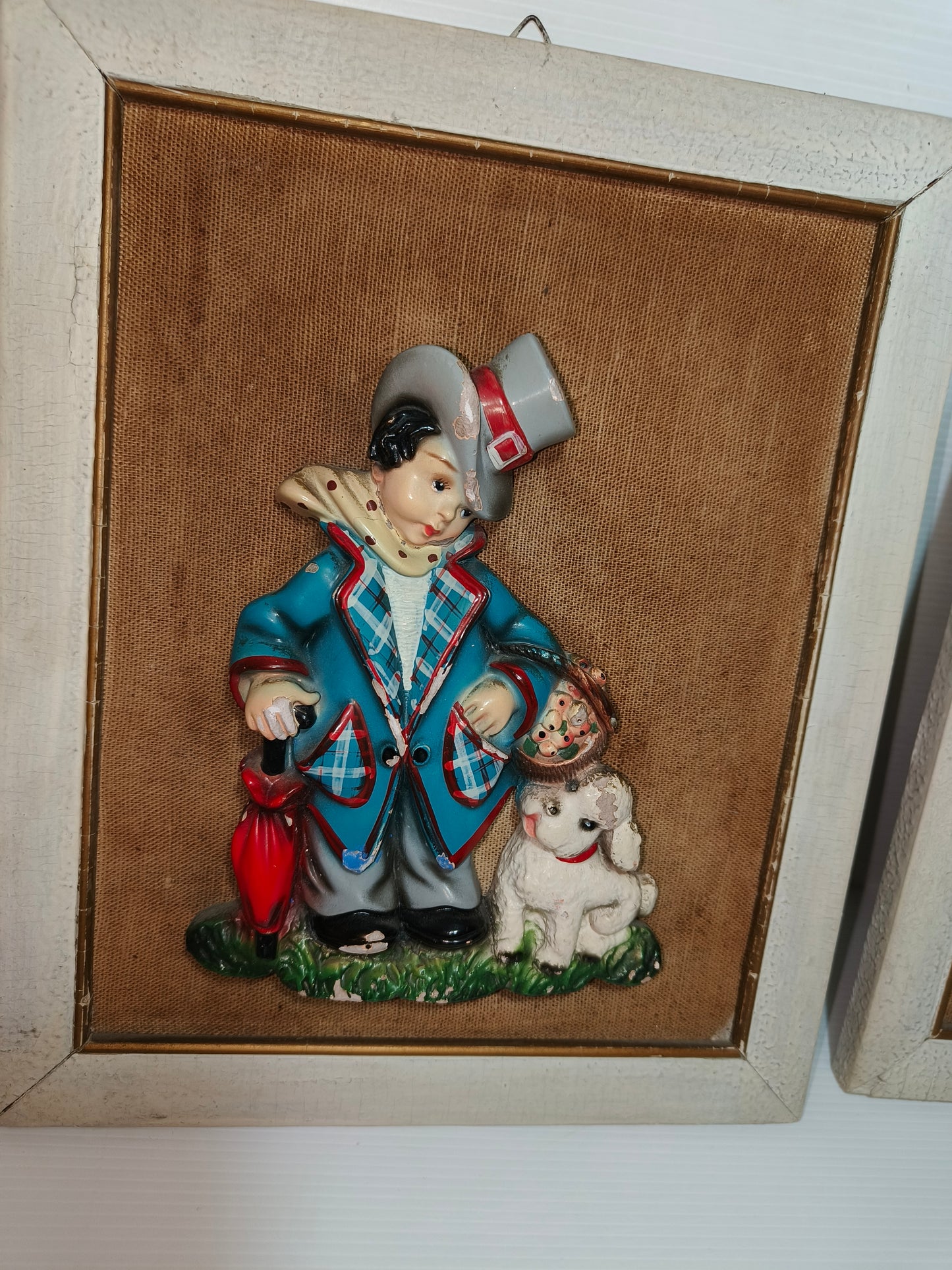 Personaggi in gesso Sarem con cornice anni 60, LEGGI BENE