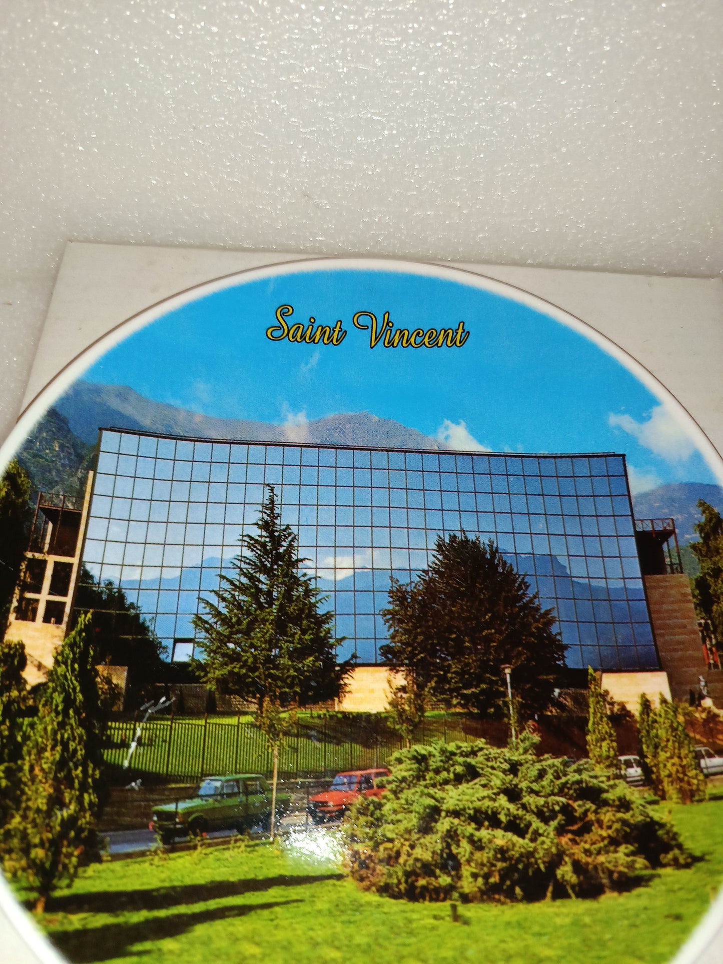 Piatto Souvenir Saint Vincent In Ceramica Vintage